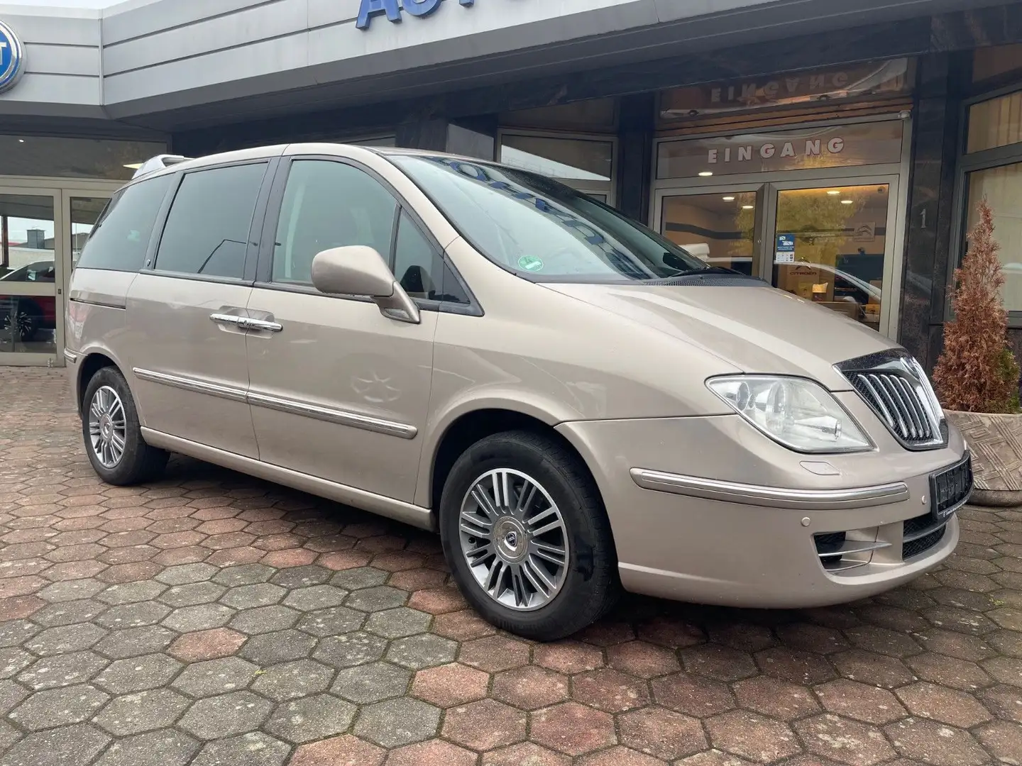 Lancia Phedra 2.2 16V Multijet Limited Edition 1. Hand Beige - 2