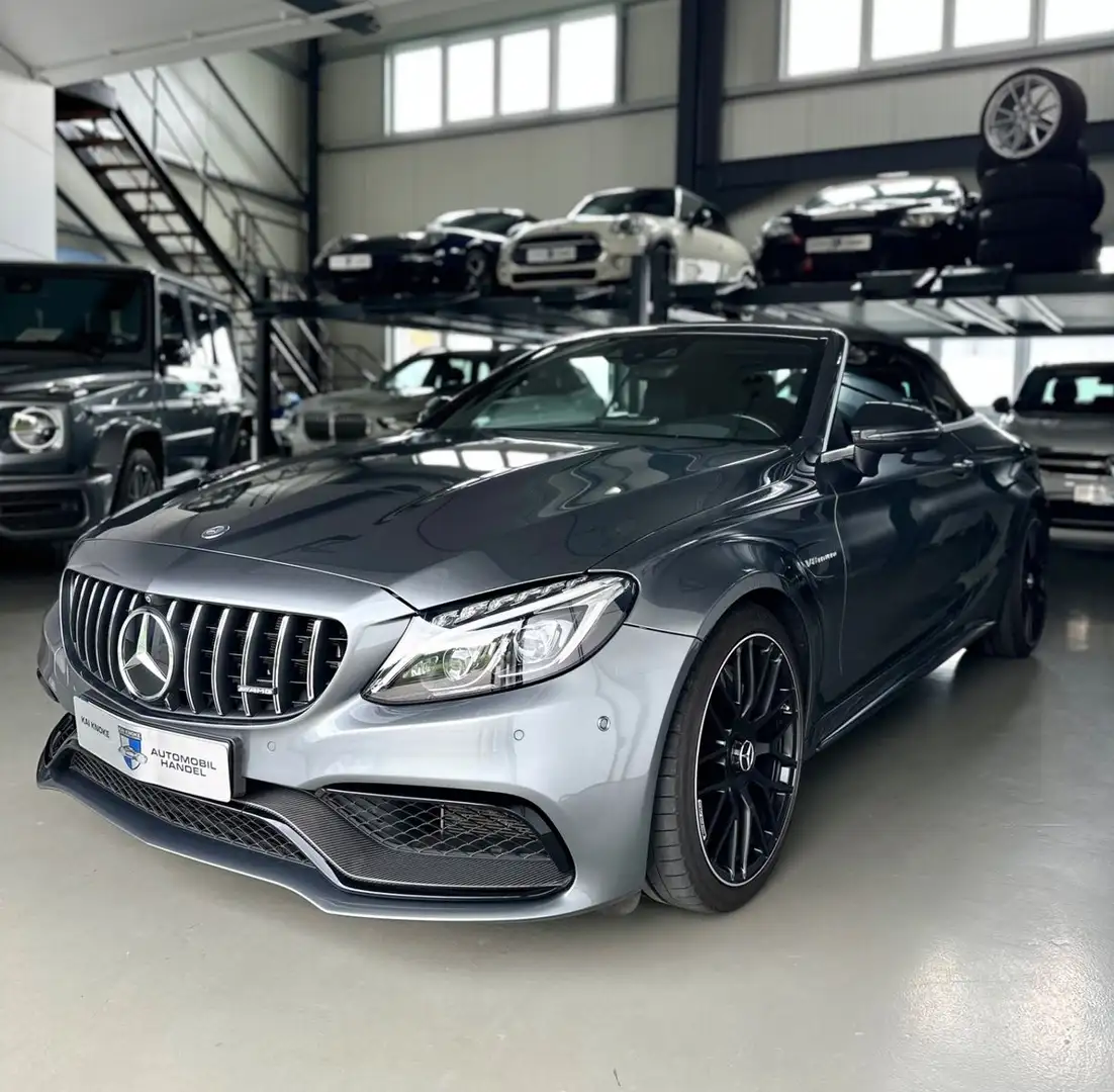 Mercedes-Benz C 63 AMG 4.0 V8 BURMESTER/CARBON/NIGHT/360/HUD Grau - 2
