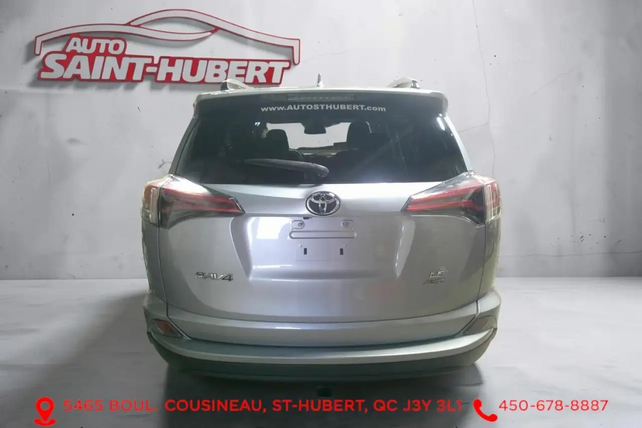 Toyota RAV 4 снимка Toyota RAV 4