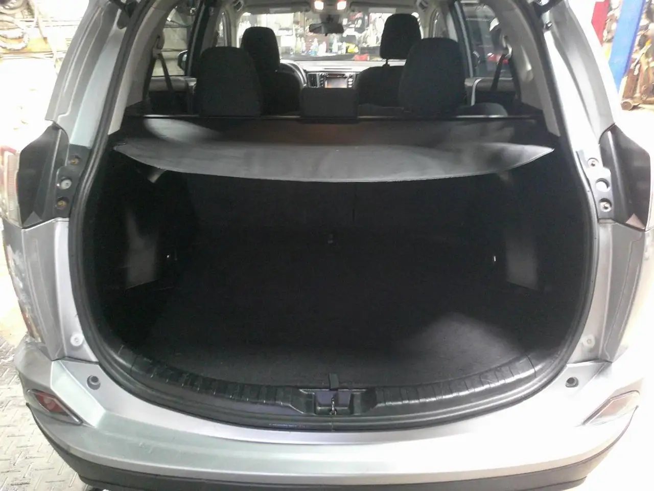 Toyota RAV 4 снимка Toyota RAV 4