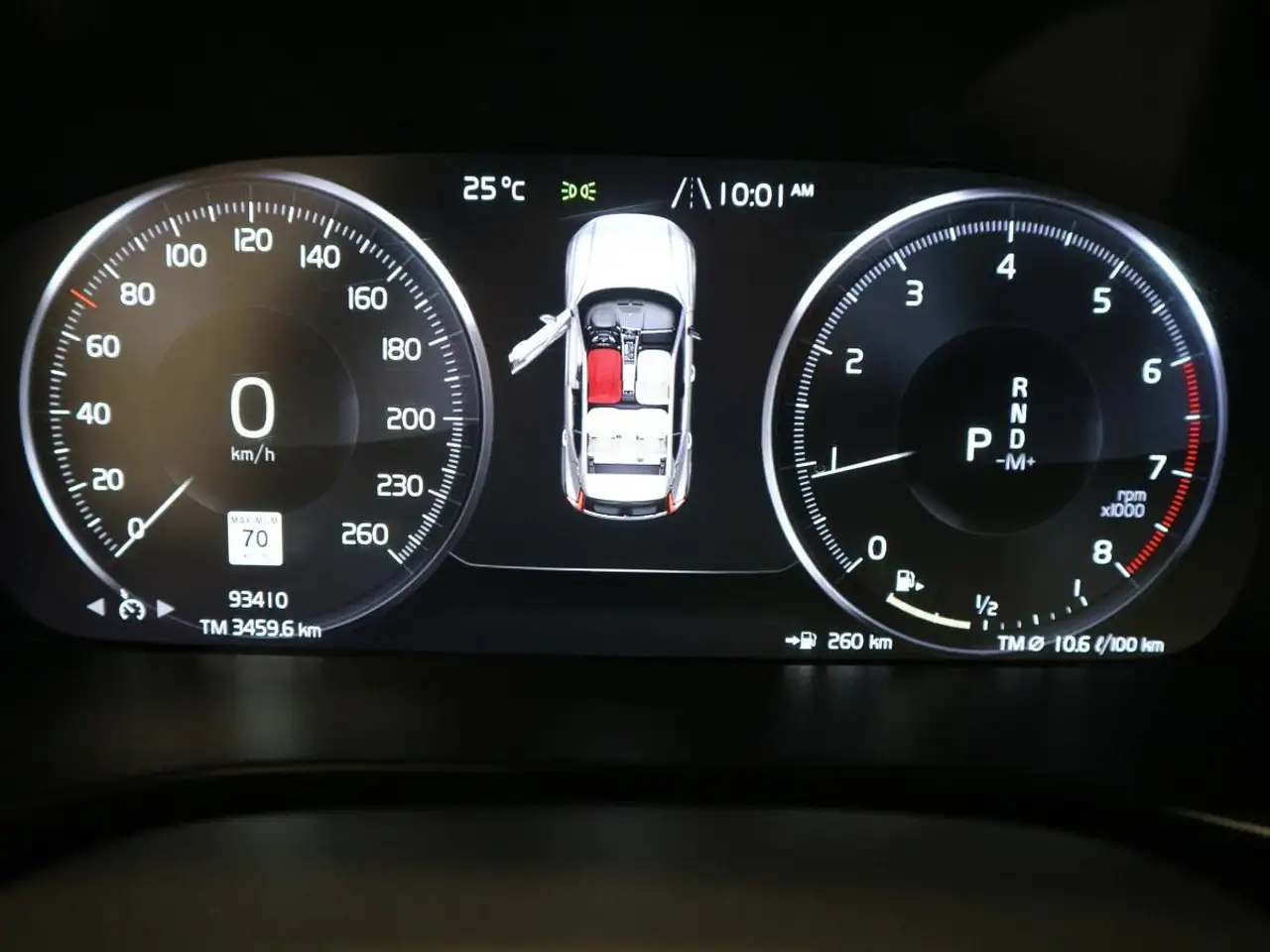 Volvo XC40 снимка Volvo XC40