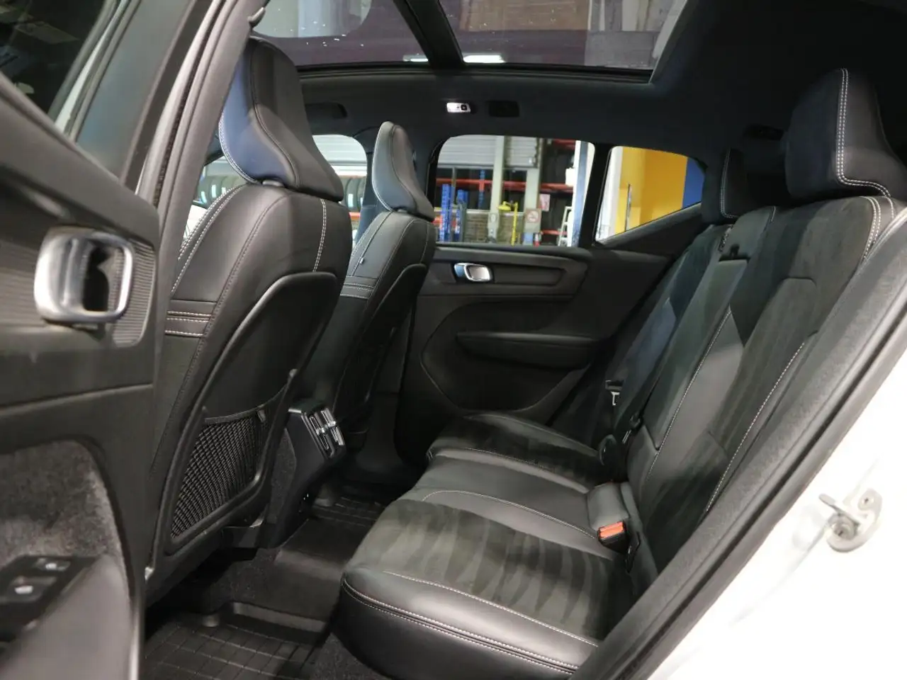 Volvo XC40 снимка Volvo XC40
