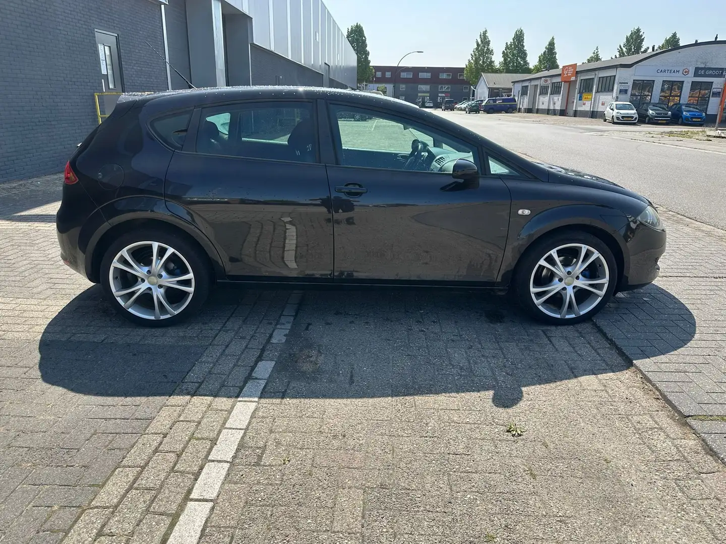 SEAT Leon 1.6 Stylance Чорний - 2