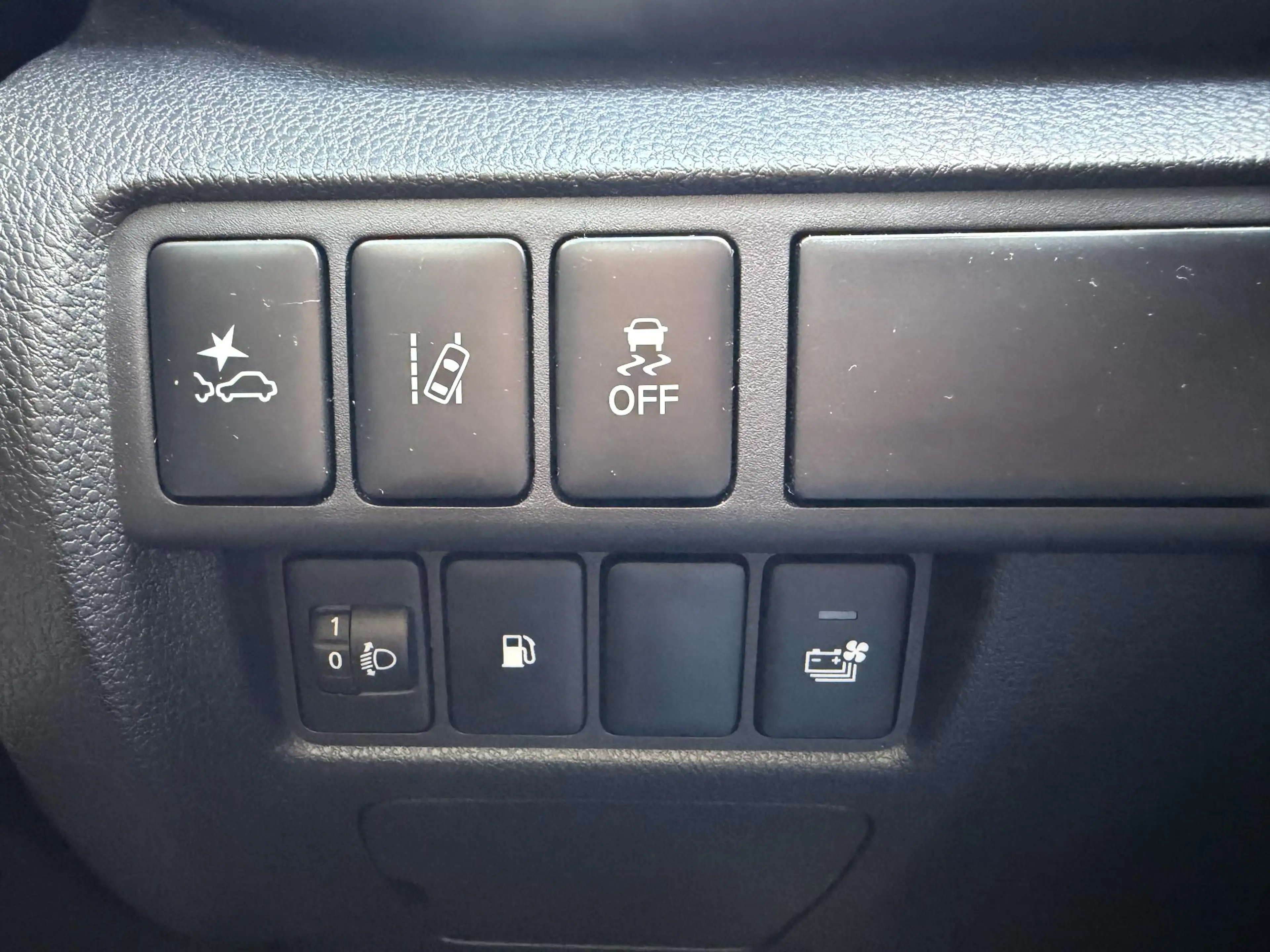 Mitsubishi Eclipse Cross 2.4 PHEV Intense+ AWD | CAMERA | ELEKTRISCH VERSTE — photo 12