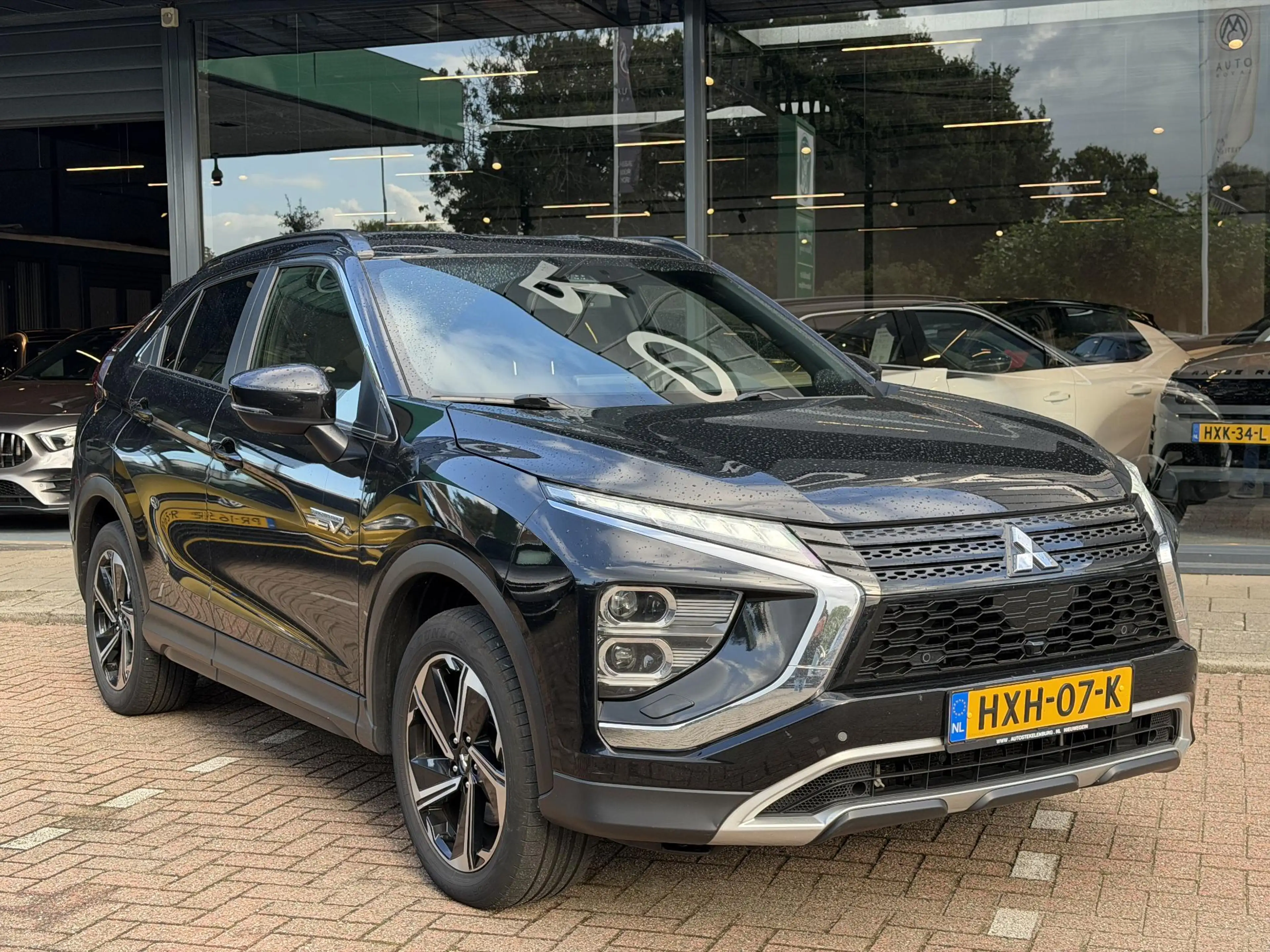 Mitsubishi Eclipse Cross 2.4 PHEV Intense+ AWD | CAMERA | ELEKTRISCH VERSTE — photo 4