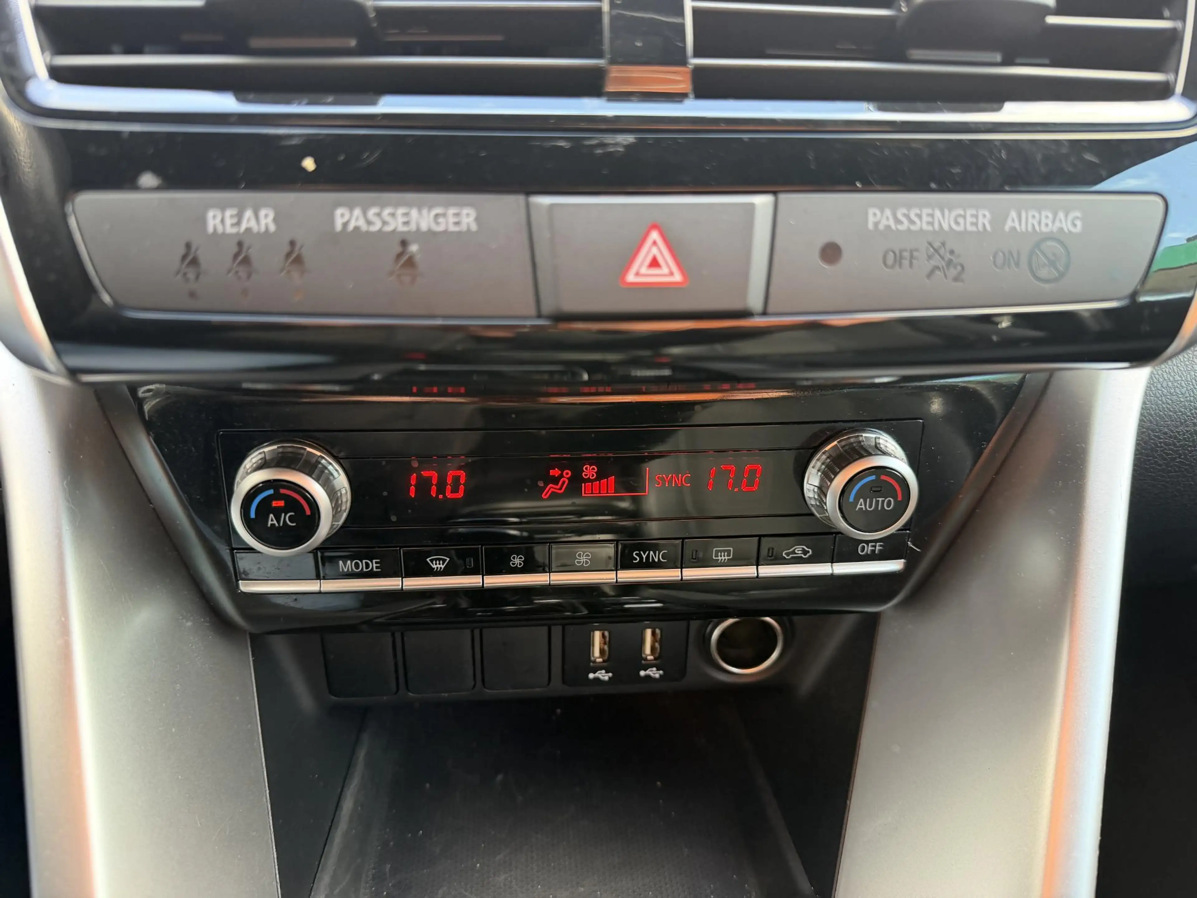 Mitsubishi Eclipse Cross 2.4 PHEV Intense+ AWD | CAMERA | ELEKTRISCH VERSTE — photo 15