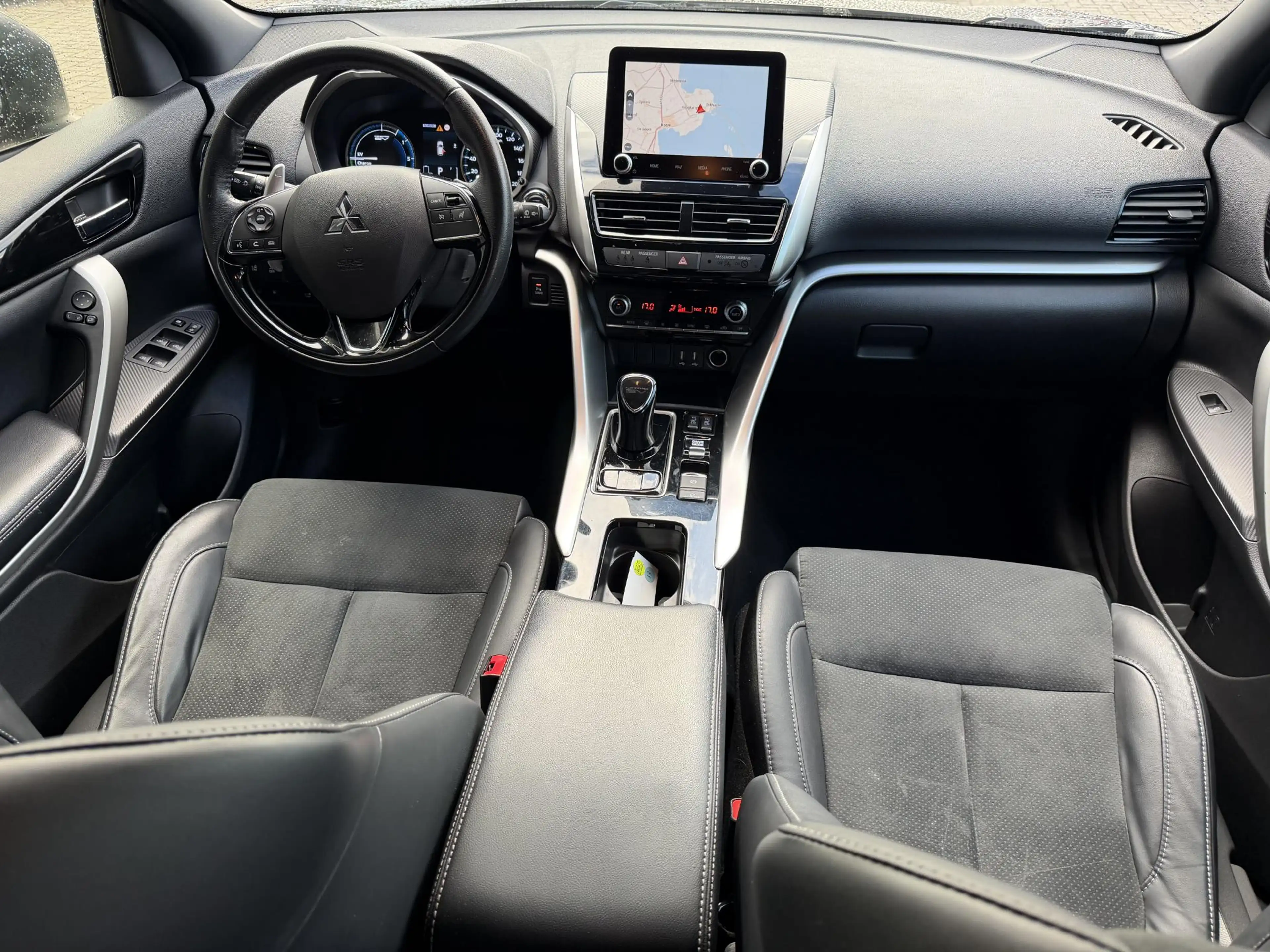 Mitsubishi Eclipse Cross 2.4 PHEV Intense+ AWD | CAMERA | ELEKTRISCH VERSTE — photo 2