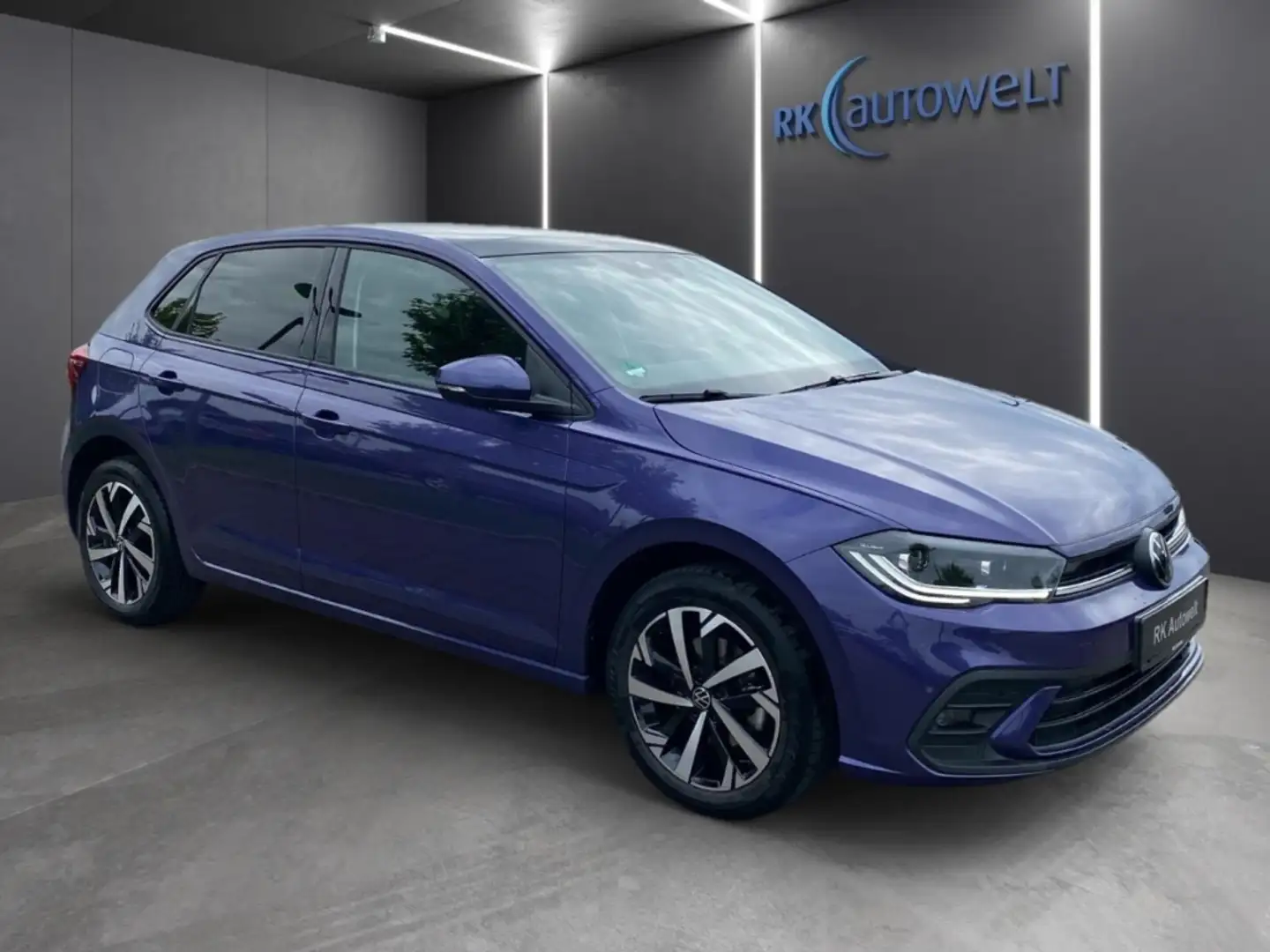 Volkswagen Polo VI Active 1.0 TSI AHK Panodach Navi Violett - 2