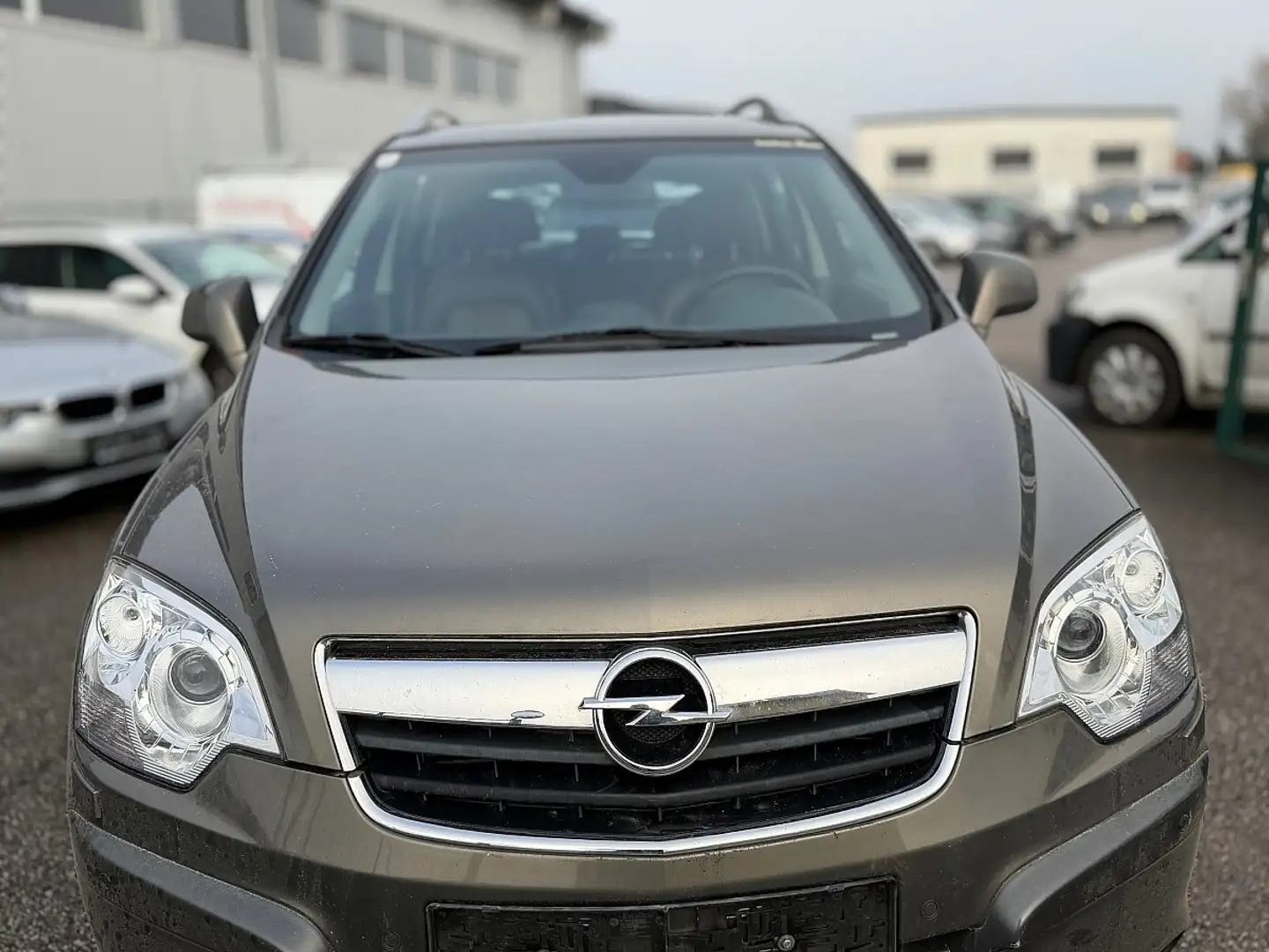 Opel Antara 2,0 Cosmo CDTI DPF Grau - 2