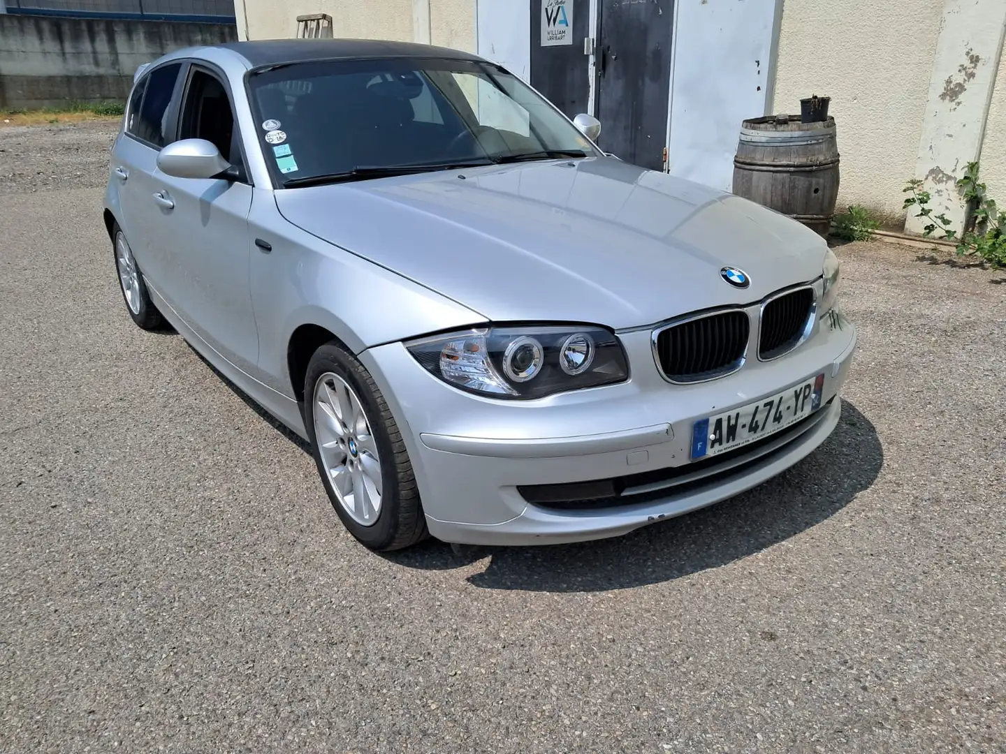 BMW 118 118d 143 ch Confort - 2