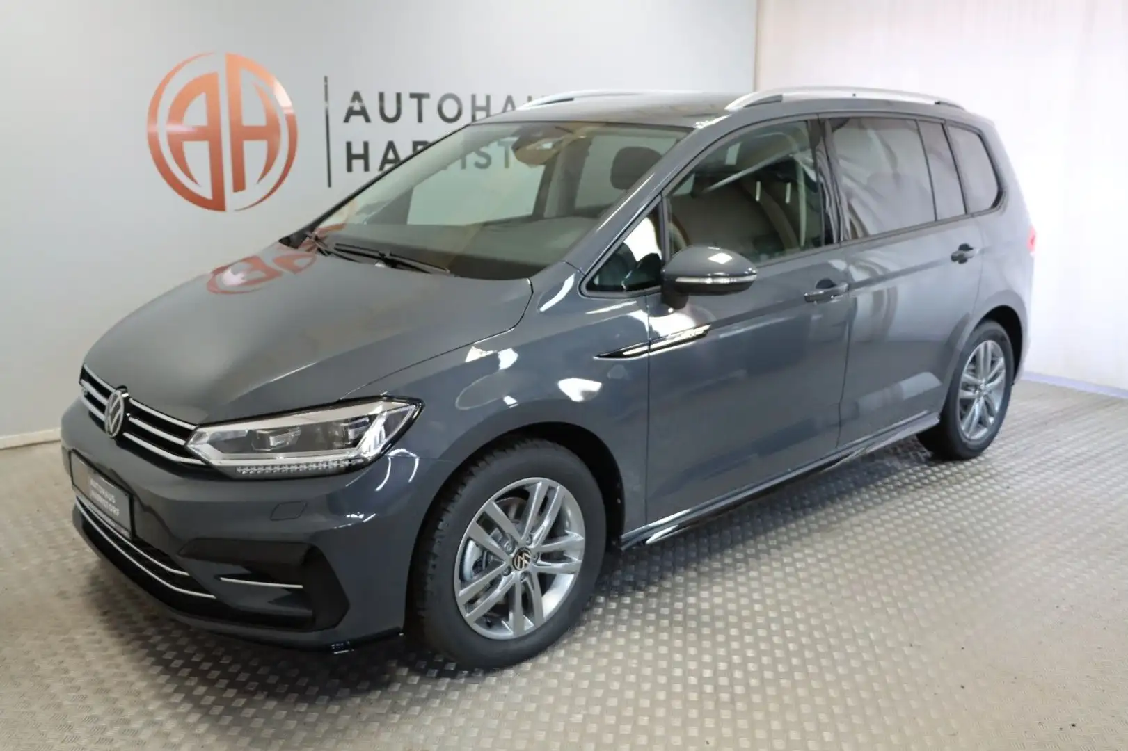 Volkswagen Touran 2.0 DSG R-Line 7-Sitze AHK Kamera Gri - 2