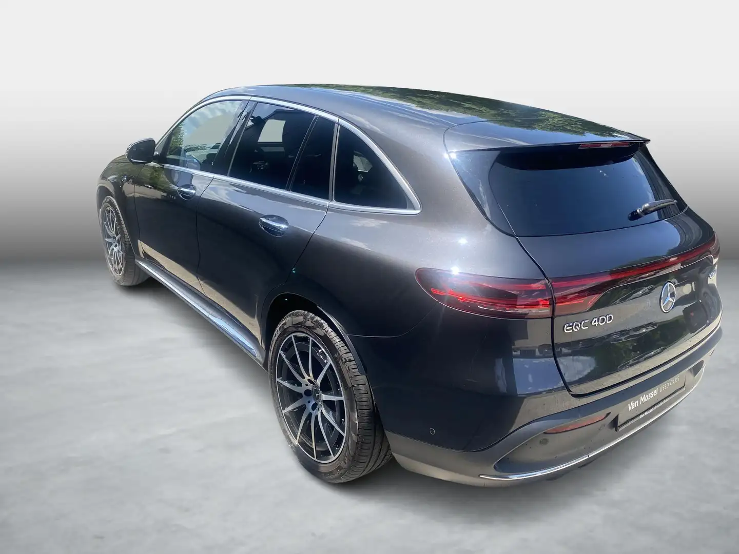 Mercedes-Benz EQC 400 4M AMG LINE + PARKEERSENSOREN + CAMERA + SFEERVERL Grigio - 2