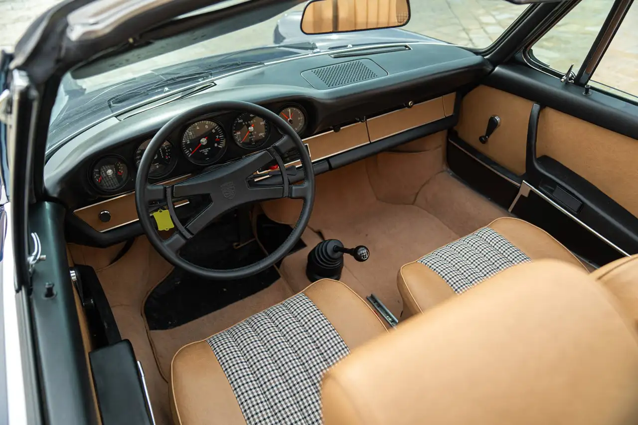 Porsche 911 TARGA 2.4 S “OIL KLAPPE”, foto 4