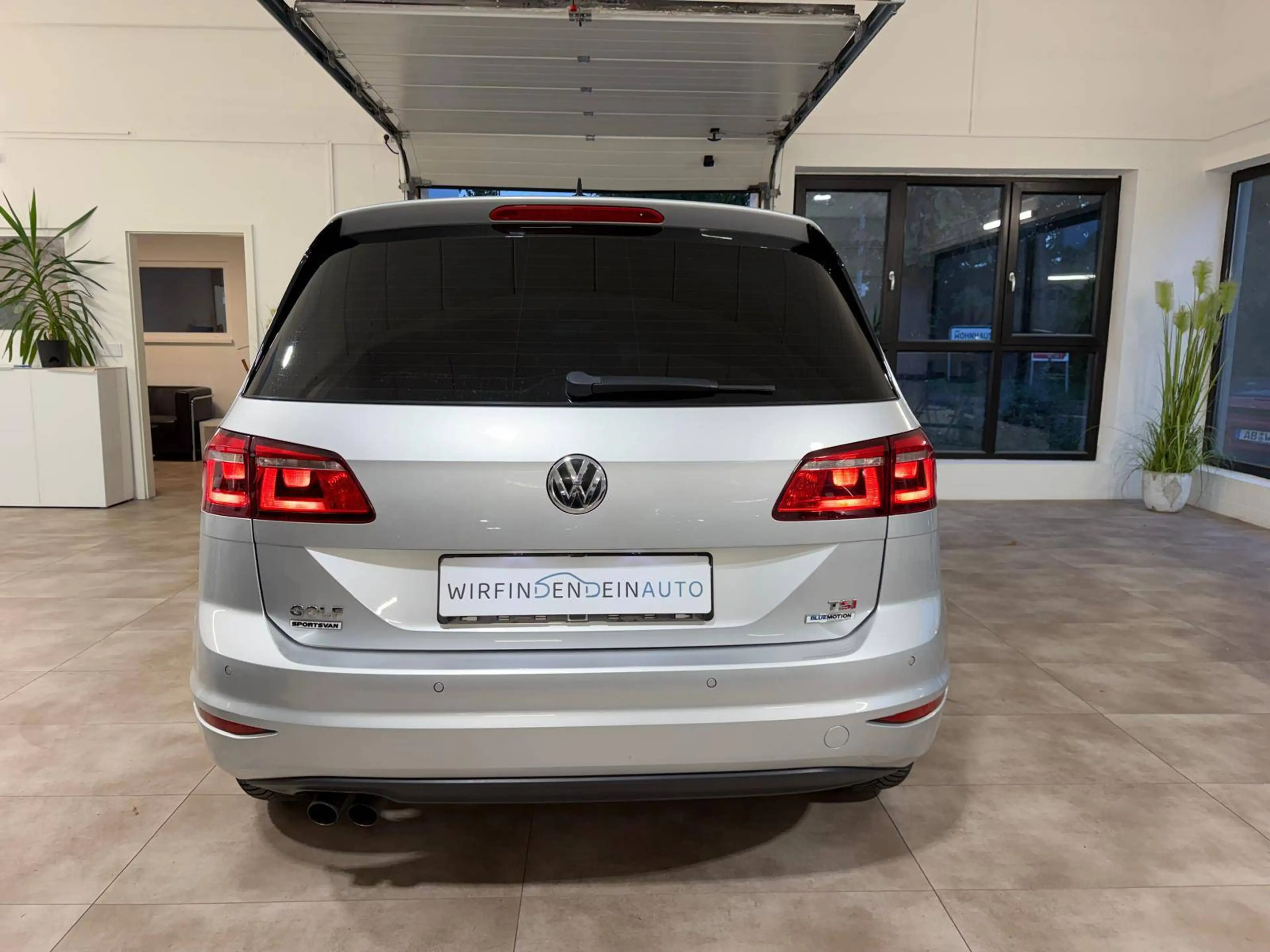 Volkswagen Golf Sportsvan Highline BlueMotion — photo 5