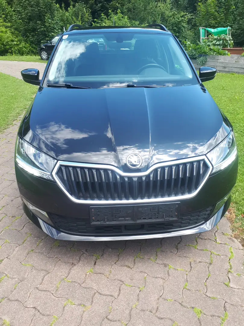 Skoda Fabia Fabia Combi 1,0 20 20 Schwarz - 1