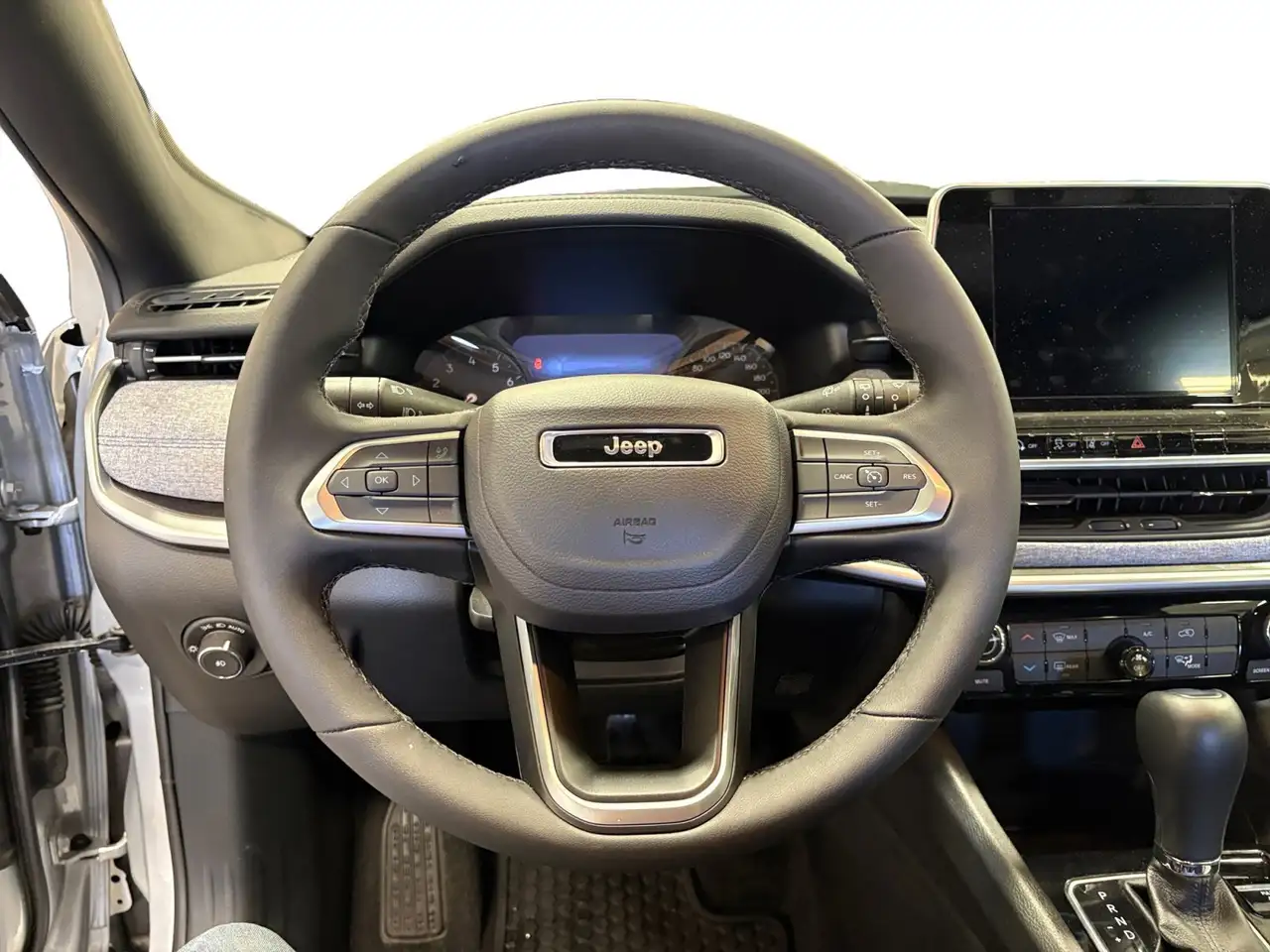 Jeep Compass снимка Jeep Compass
