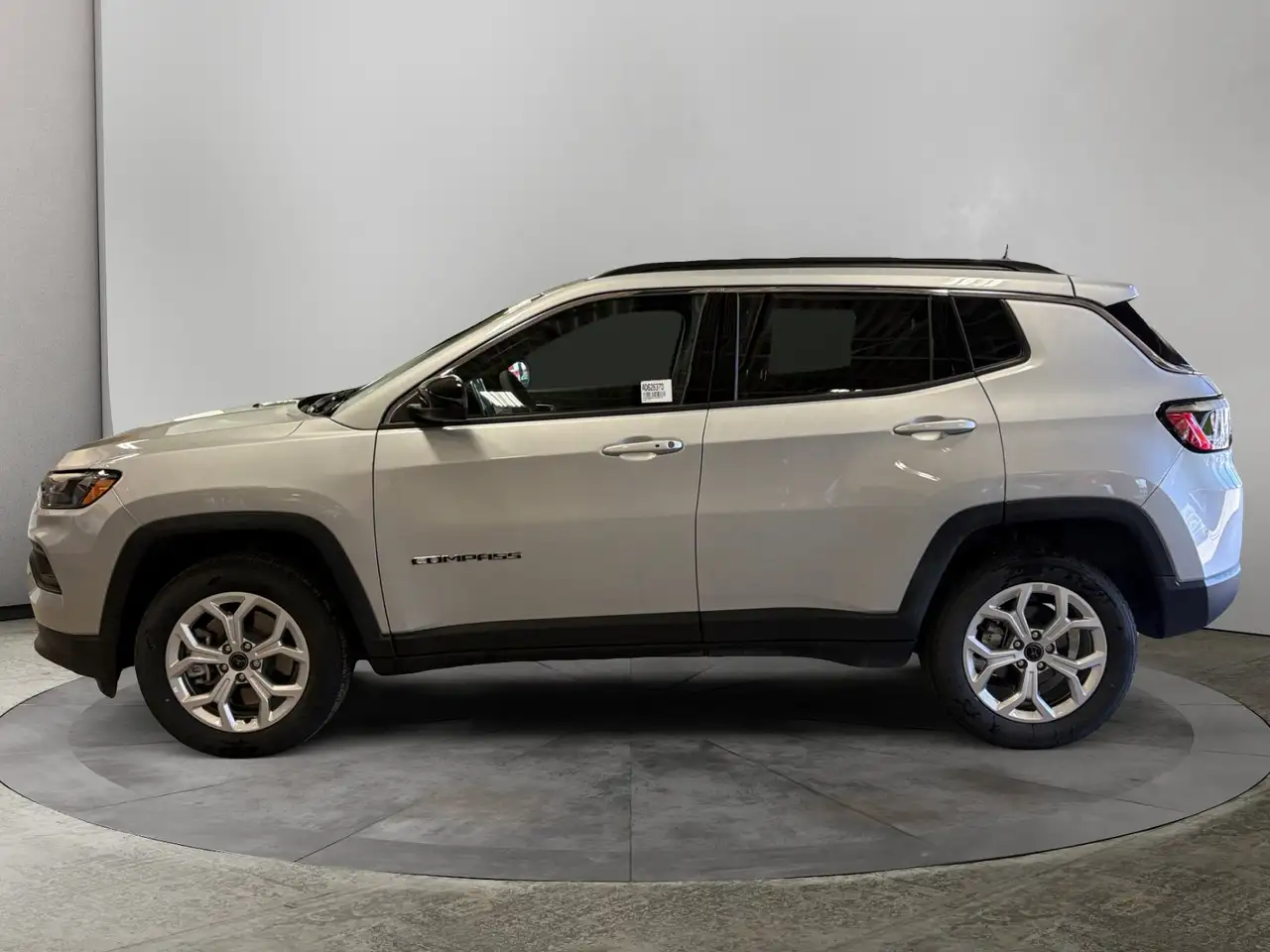Jeep Compass снимка Jeep Compass
