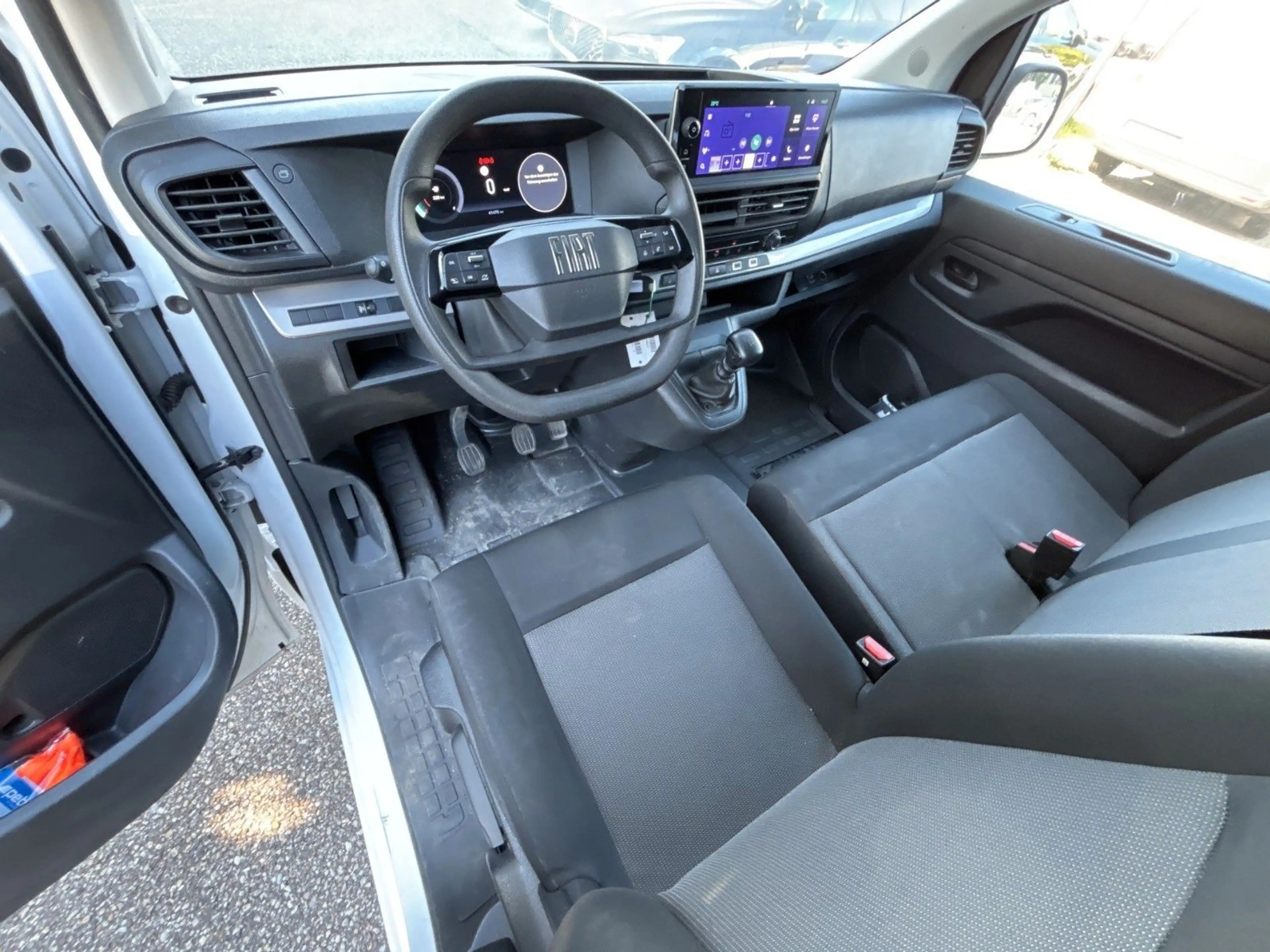 Fiat Scudo L3 Multijet 8FACH R-KAM CARPLAY TEMP KLIMA — photo 6