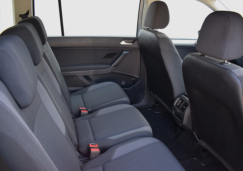 Volkswagen Touran TDI DSG — photo 11
