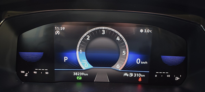 Volkswagen Touran TDI DSG — photo 14
