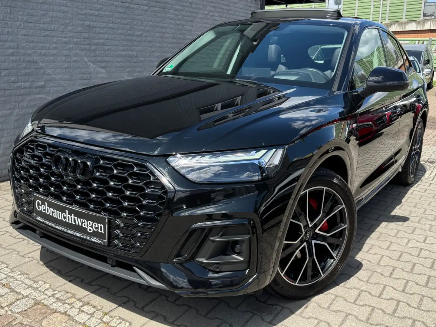 Audi Q5 Sportback 40 TDI quattro S line Sport HU PANO Noir - 1