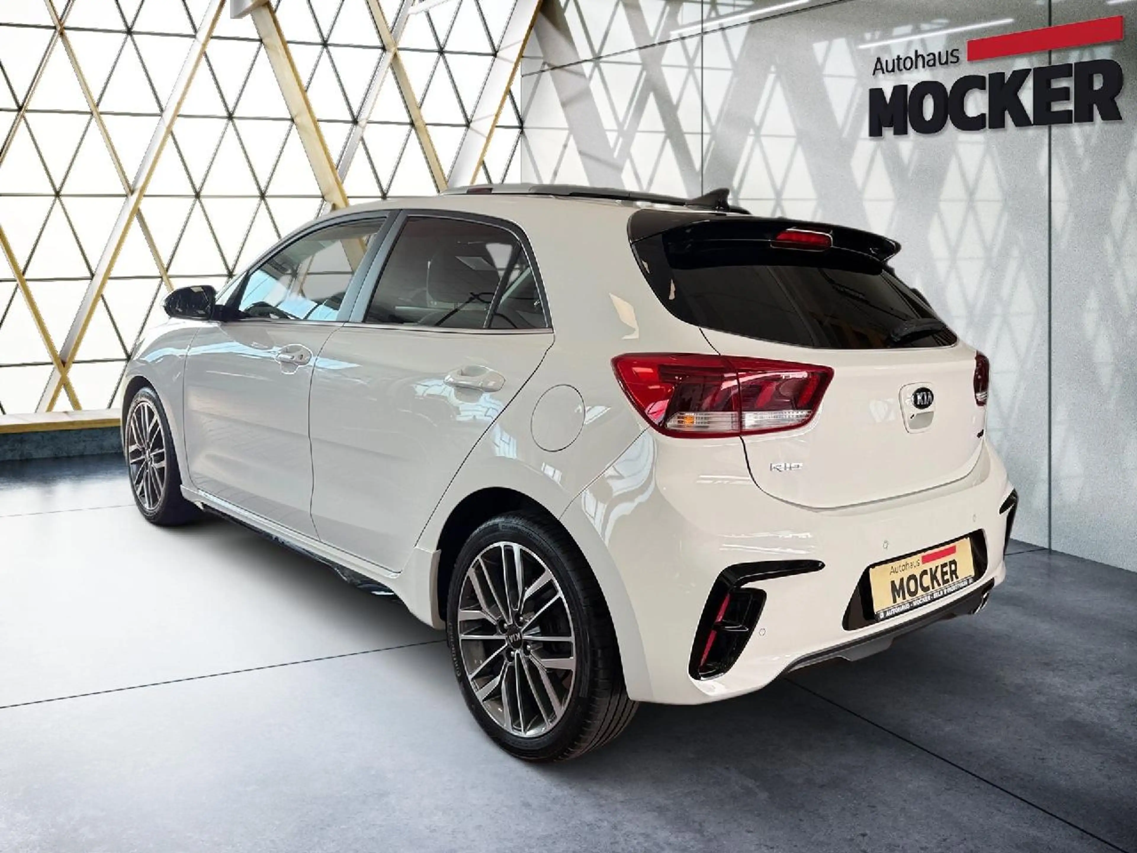 Kia Rio GT-Line — photo 7
