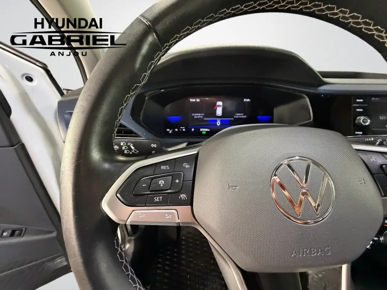 Volkswagen Taos снимка Volkswagen Taos
