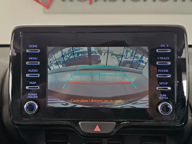Toyota Yaris view 15