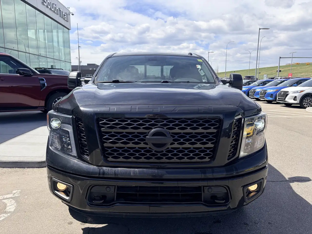 Nissan Titan снимка Nissan Titan