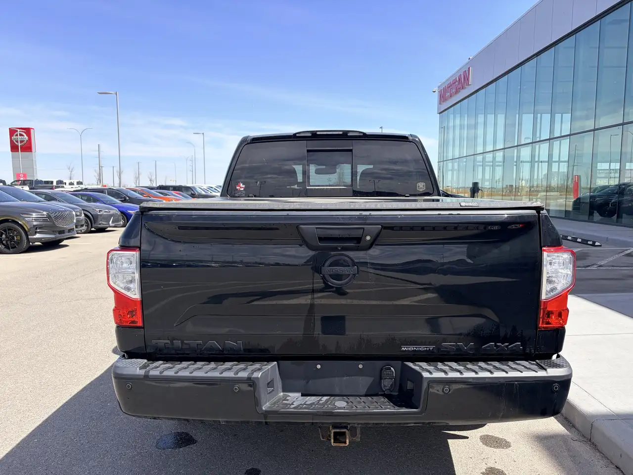Nissan Titan снимка Nissan Titan