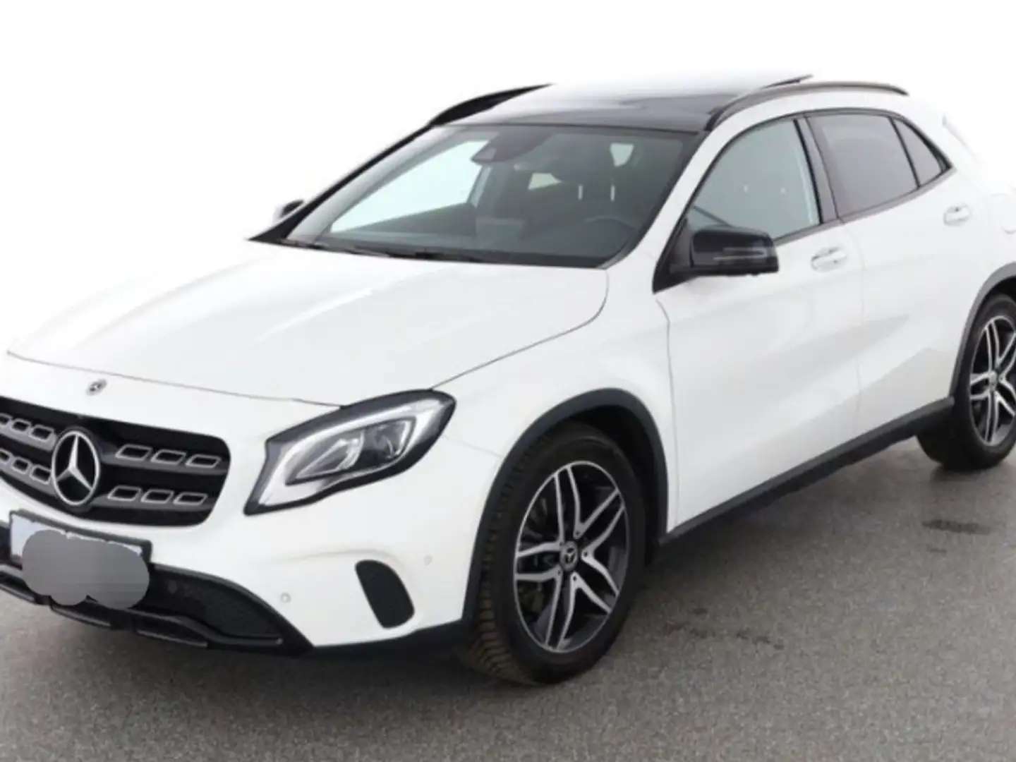 Mercedes-Benz GLA 250 Blanc - 2