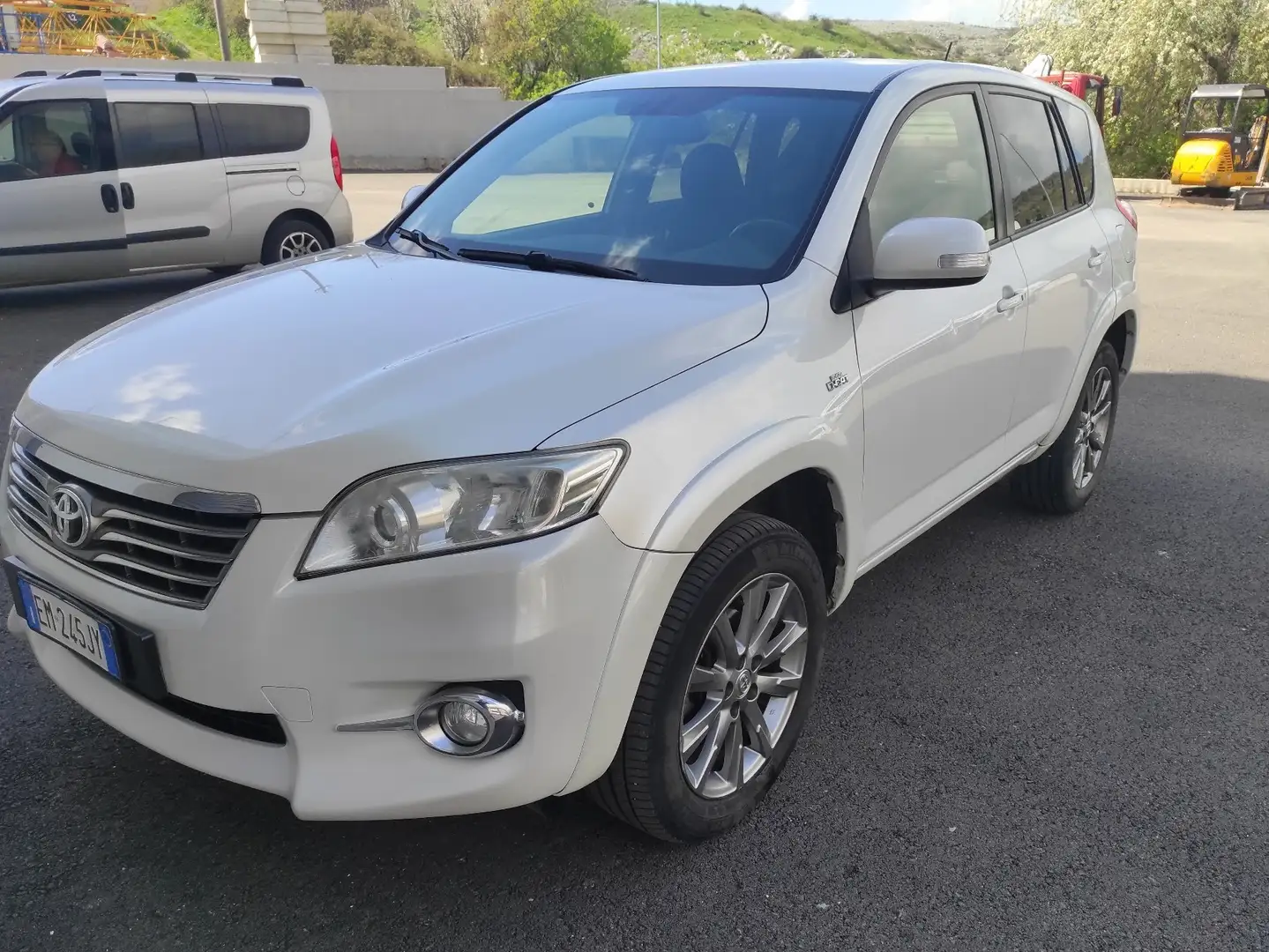 Toyota RAV 4 Rav4 Crossover 2.2 d-cat Style 150cv auto - 1