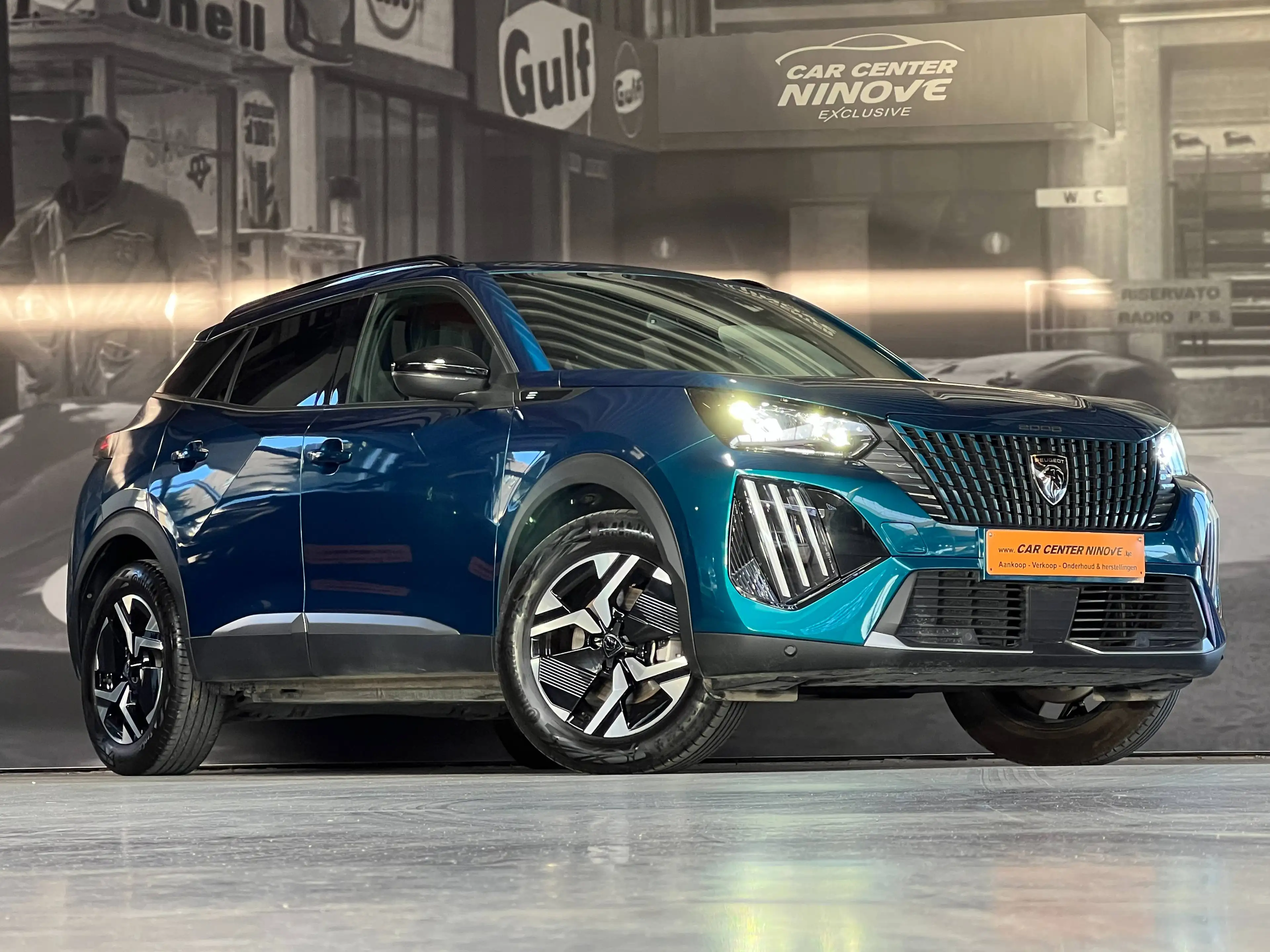 Peugeot e-2008 54 kWh Allure / Obsession Blue / Apple & Android Auto — photo 6