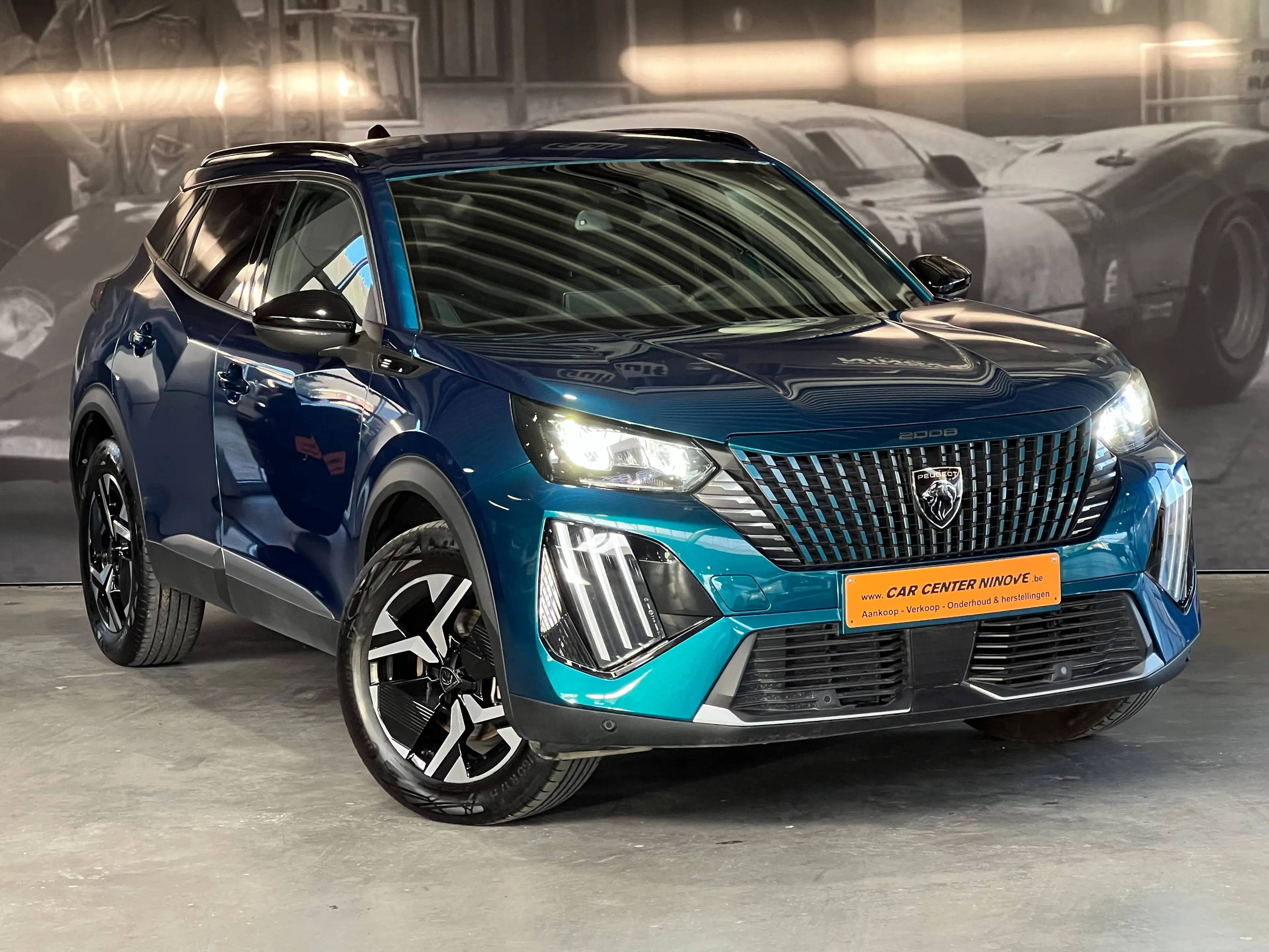 Peugeot e-2008 54 kWh Allure / Obsession Blue / Apple & Android Auto — photo 5