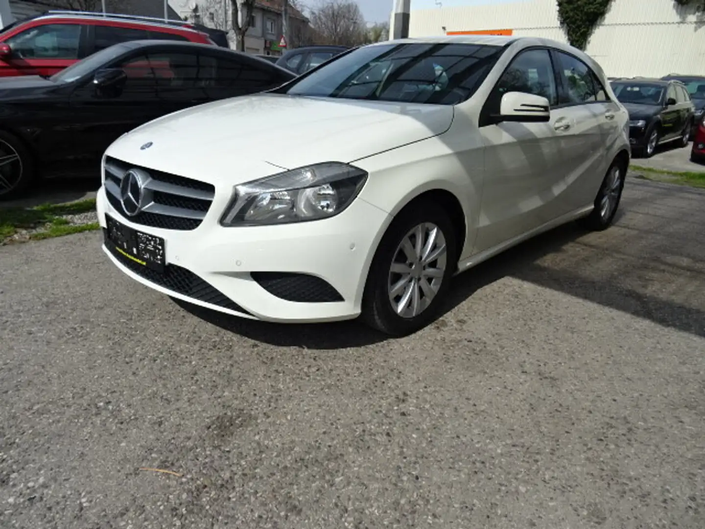 Mercedes-Benz A 160 d Weiß - 2