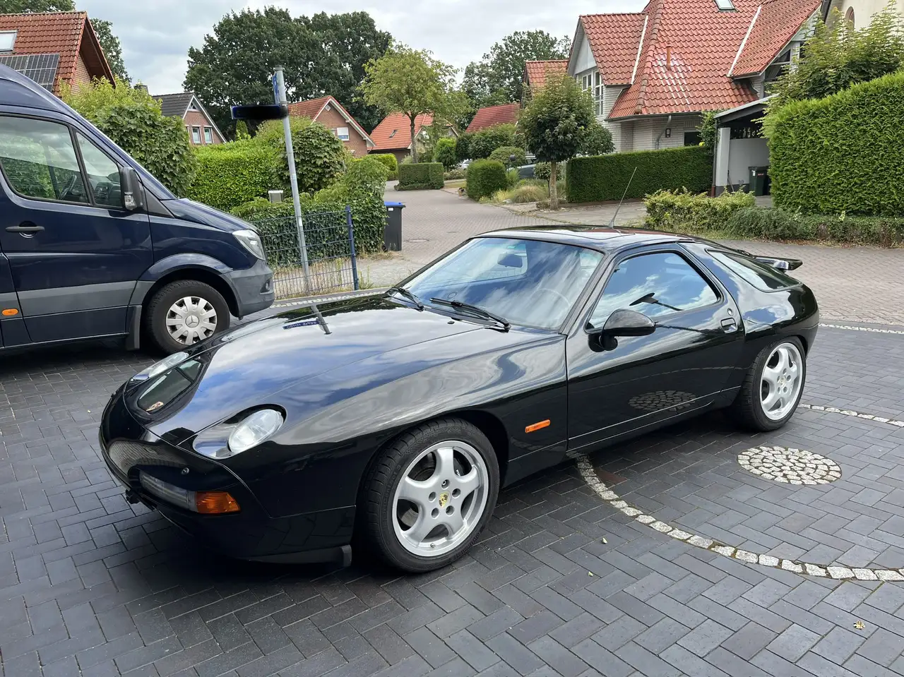 Porsche 928 GTS, foto 2