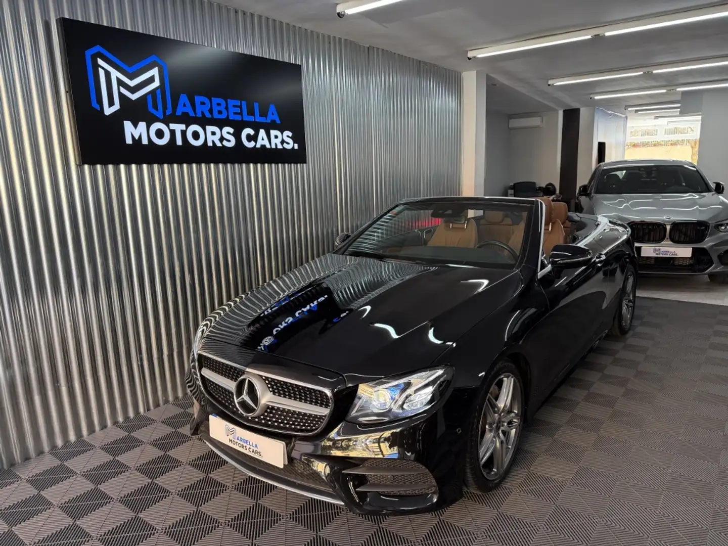 Mercedes-Benz E 220 Cabrio 220d 9G-Tronic Negro - 1