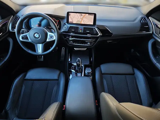 BMW X4 view 15