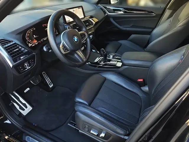 BMW X4 view 15