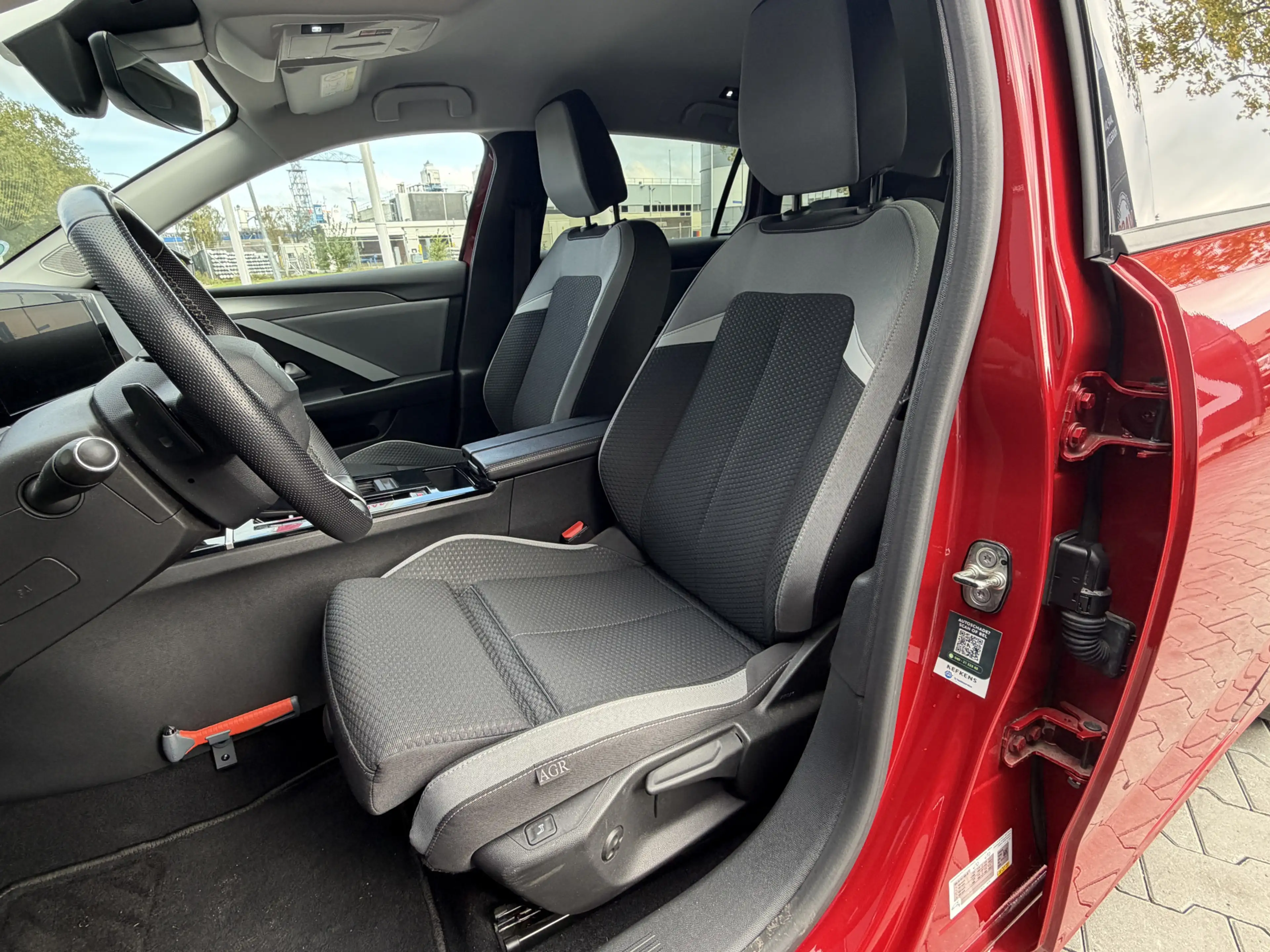 Opel Astra Sports Tourer BWJ 2023 | 1.6 Hybrid Bus Edition AU — photo 4