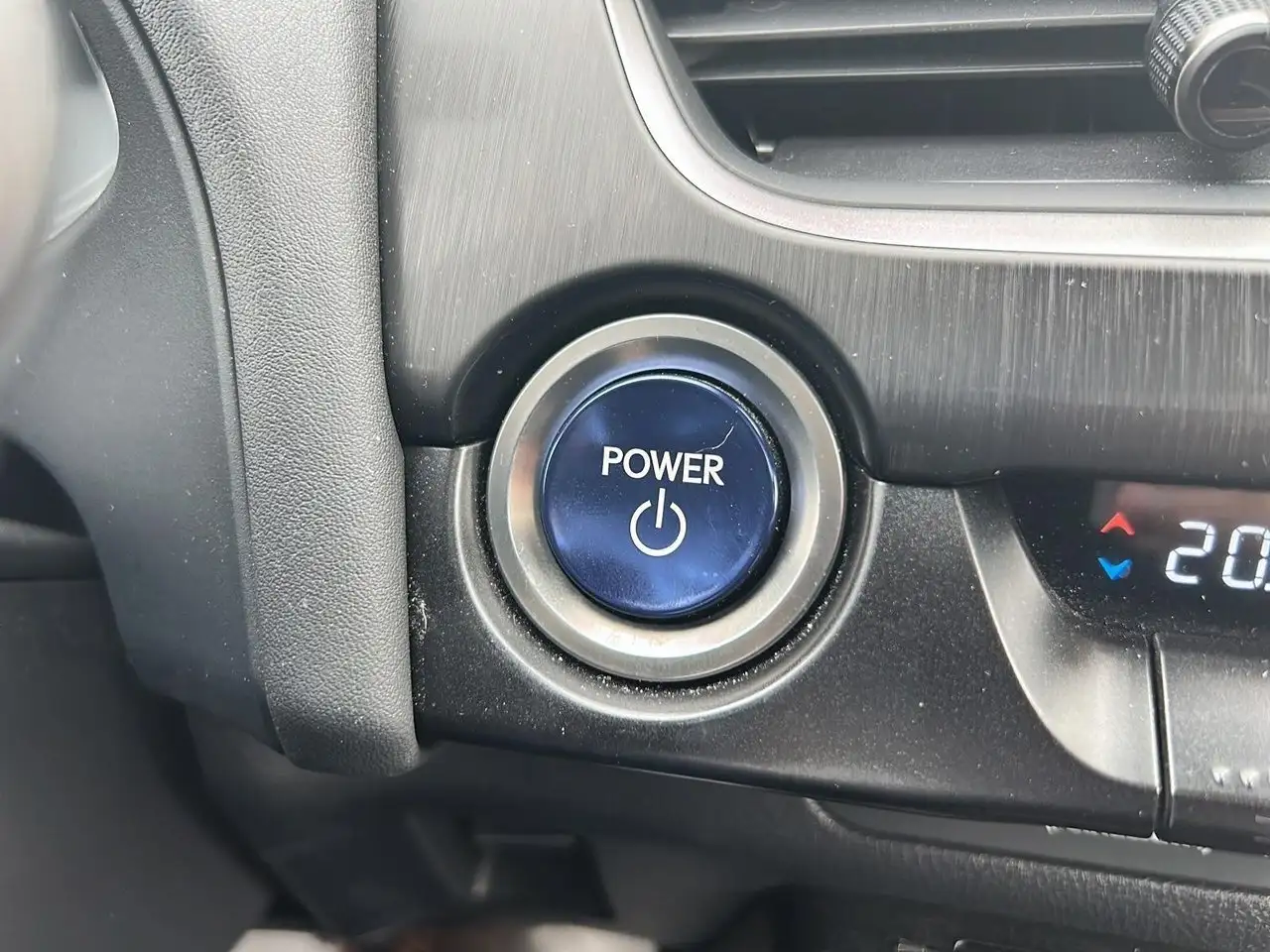 Lexus UX снимка Lexus UX