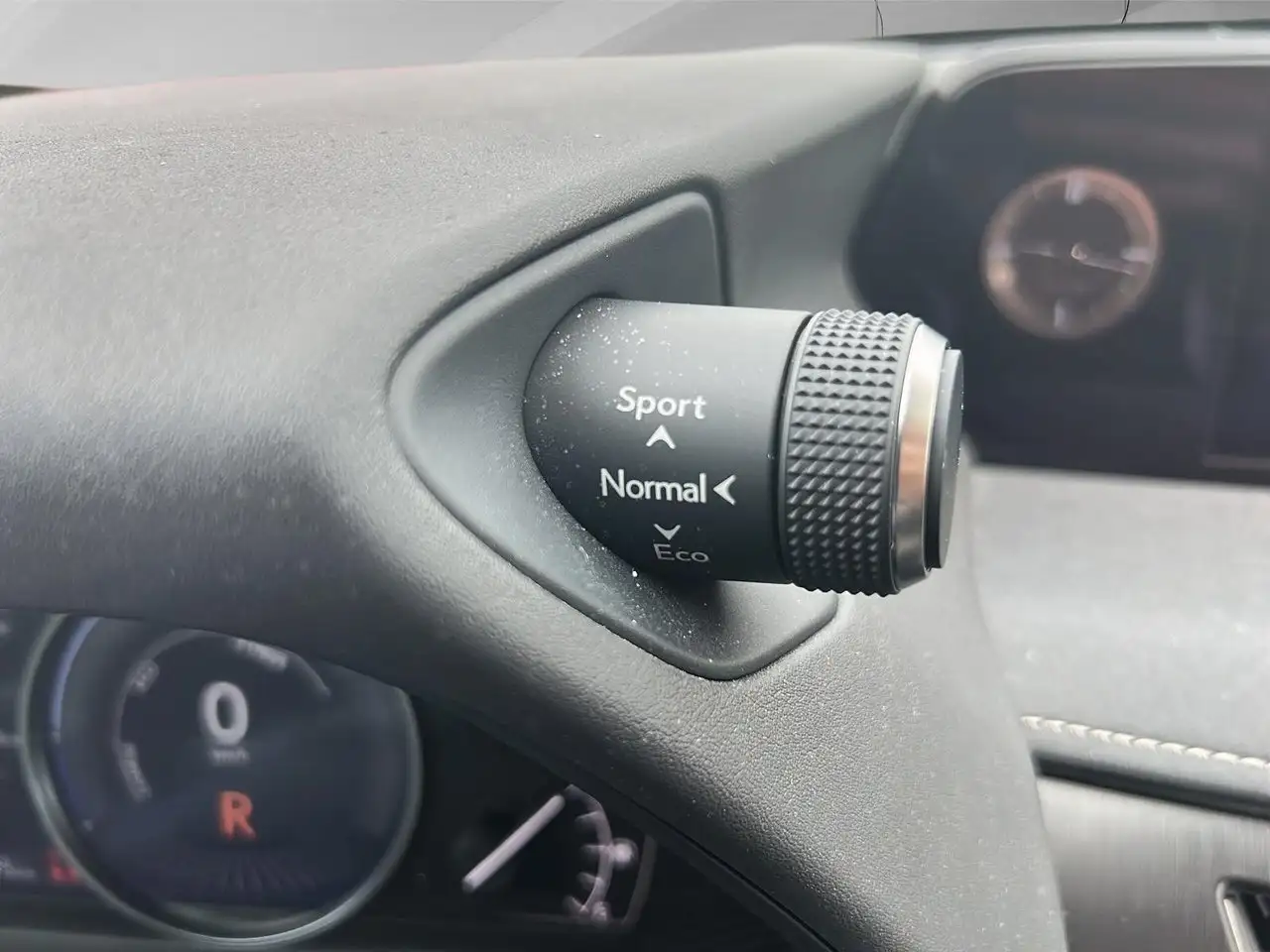 Lexus UX снимка Lexus UX
