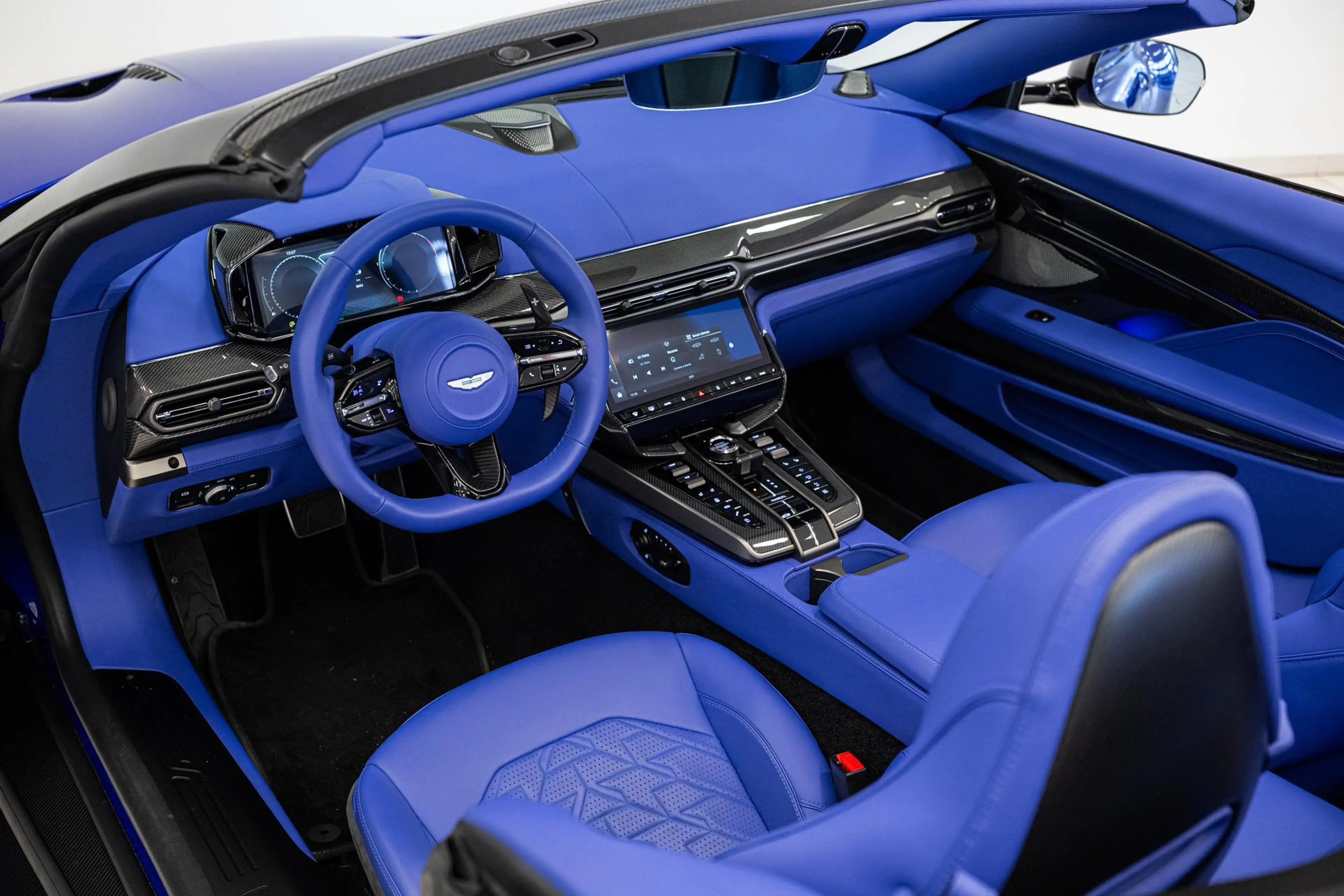Aston Martin Vanquish Volante Incl. BPM — photo 5