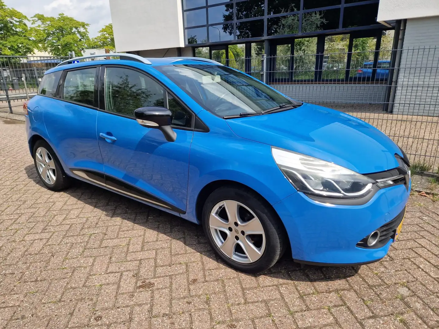Renault Clio Estate 0.9 TCe Expression Bleu - 2