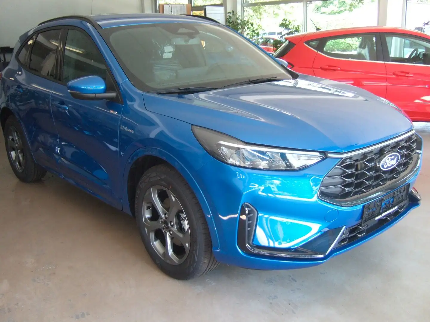 Ford Kuga ST-Line 1.5i  Automatik Blau - 2