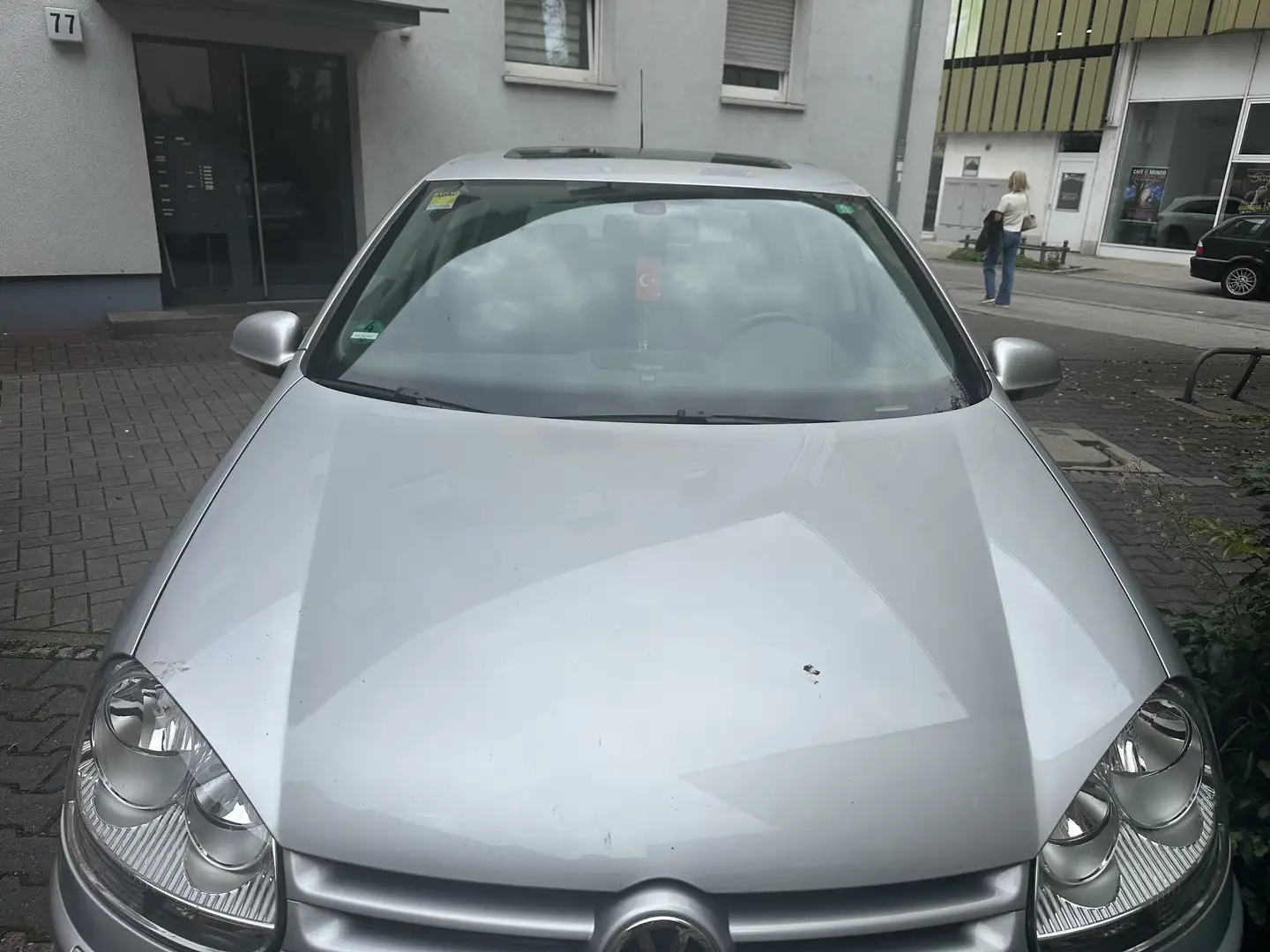 Volkswagen Golf Tour Edition Grau - 2