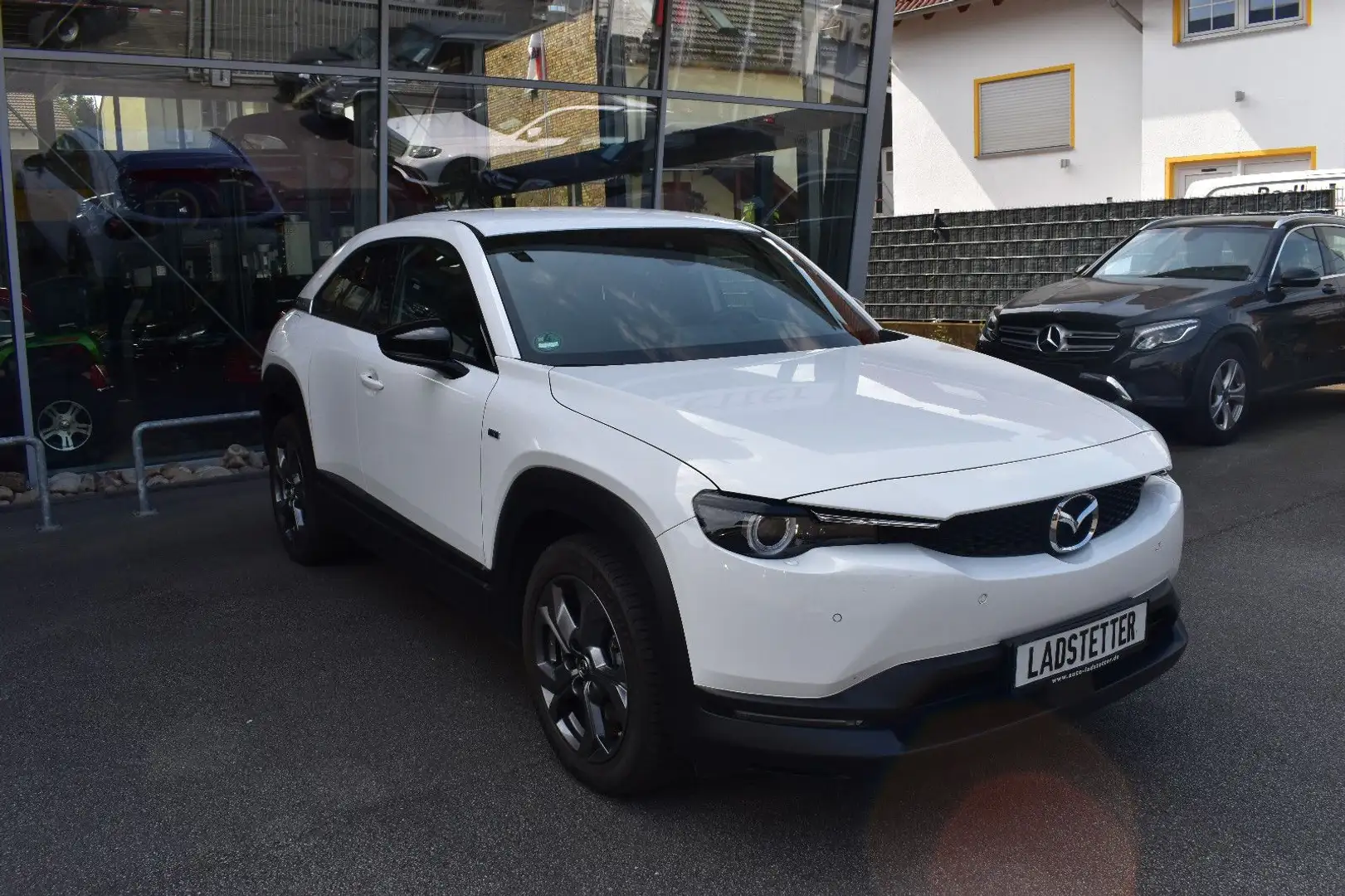 Mazda MX-30 Ad'vantage*Kamera*Head-up*Totwinkel*Navi* Blanc - 1