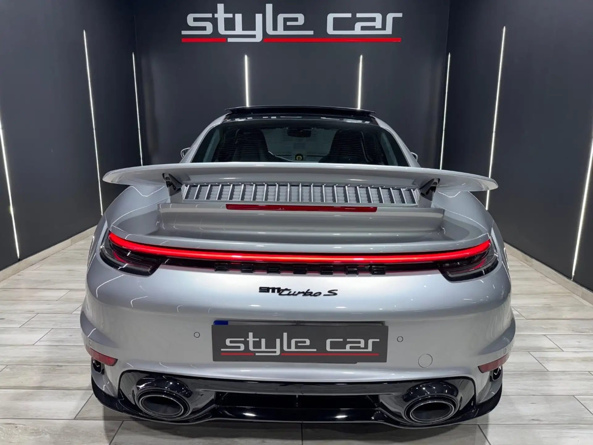 포르쉐 911 Turbo S Coupe 2020 화이트 사진 5