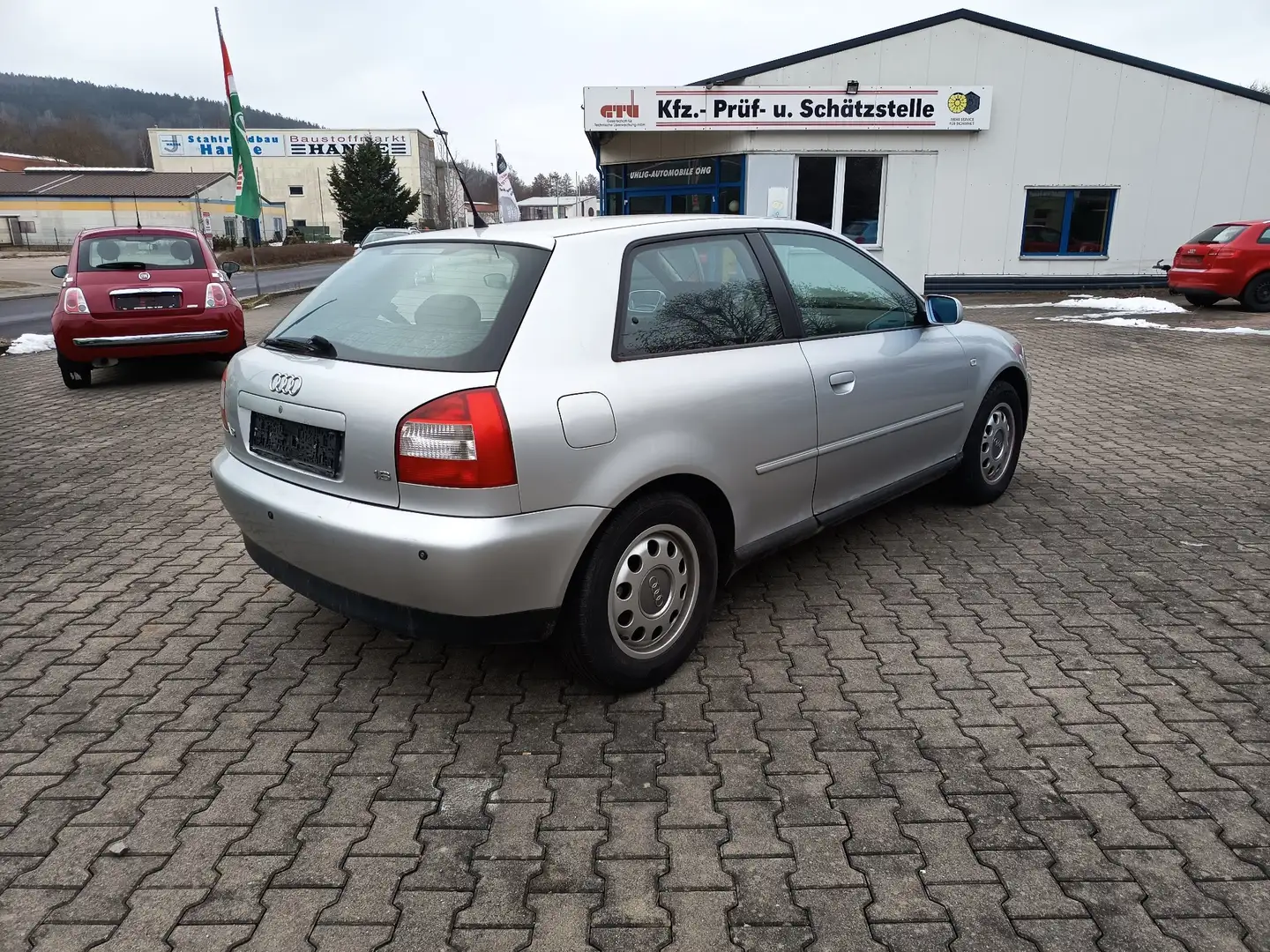 Audi A3 A3 1.6 Attraction Grau - 2