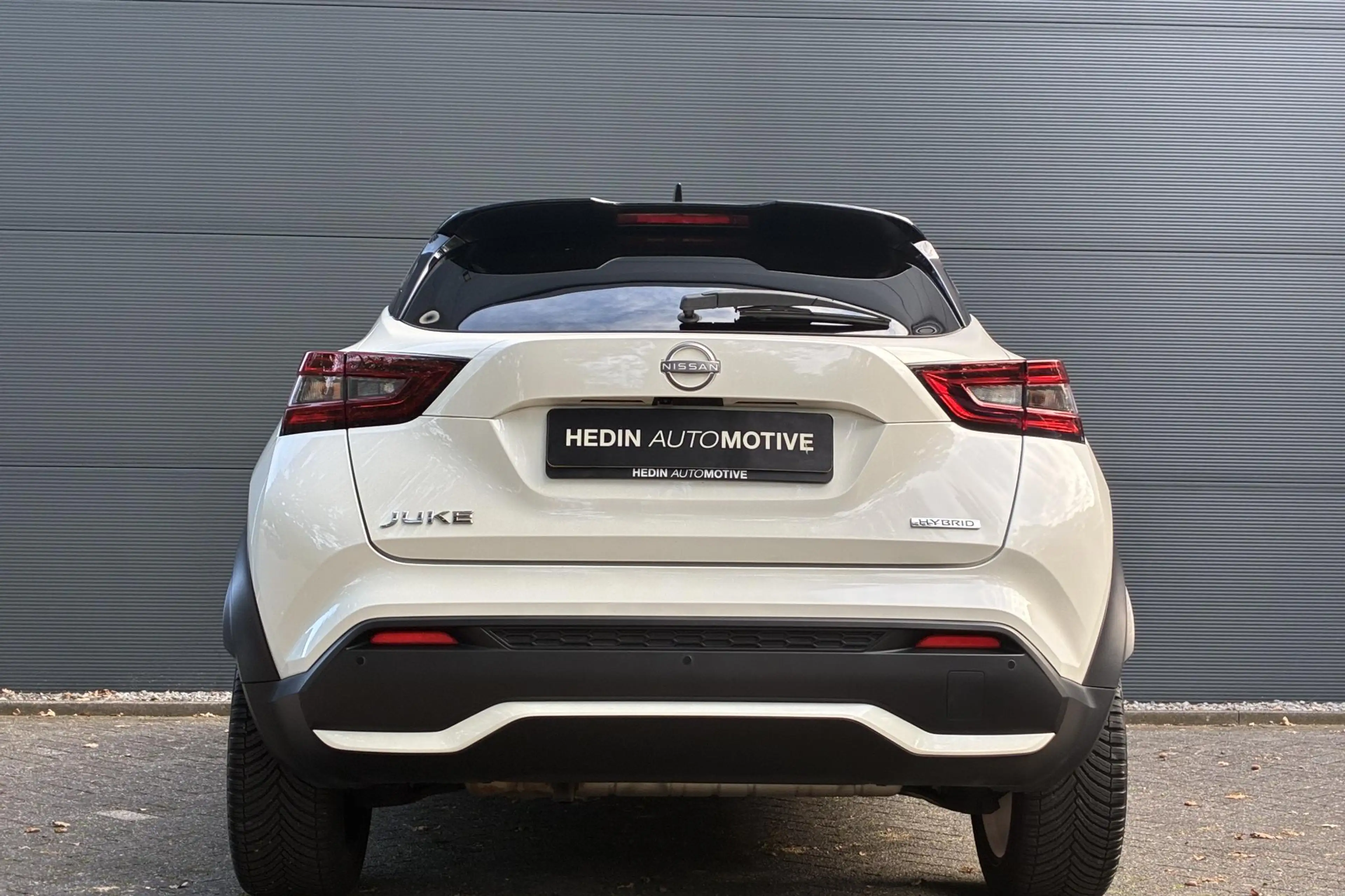 Nissan Juke 1.6 Hybrid Premiere Edition — photo 8